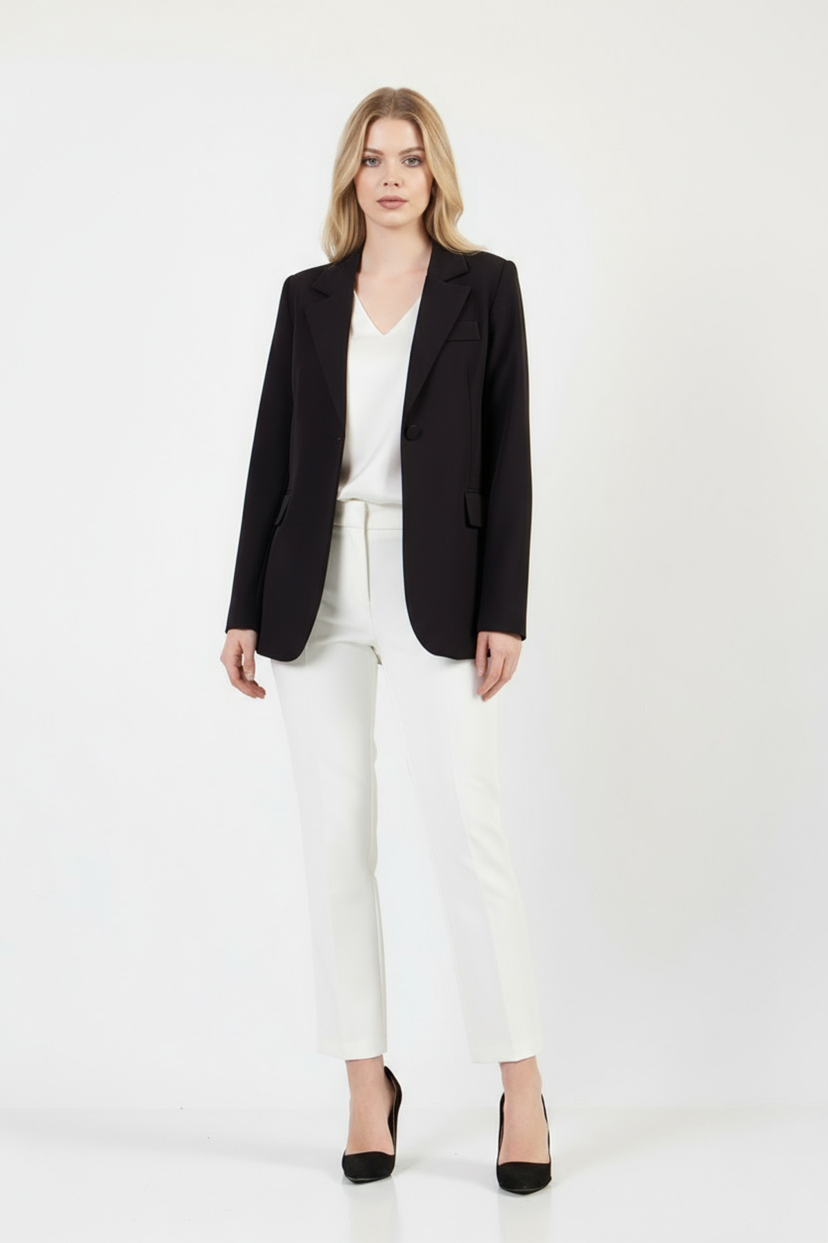 Volanlı  Siyah Tek Düğme Ceket - Görsel 2