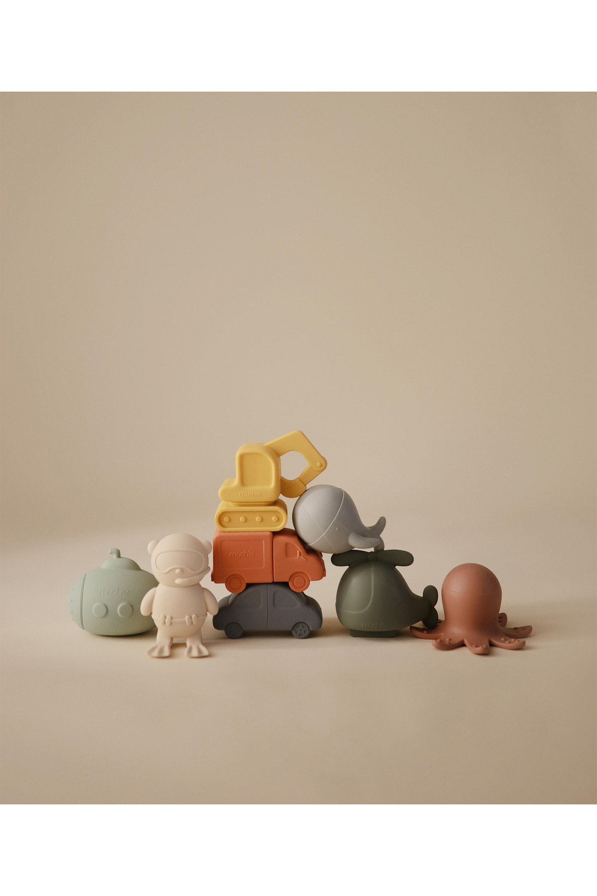 Mushie Araçlar Banyo Oyun Seti fotoğrafı 2 (önizleme)