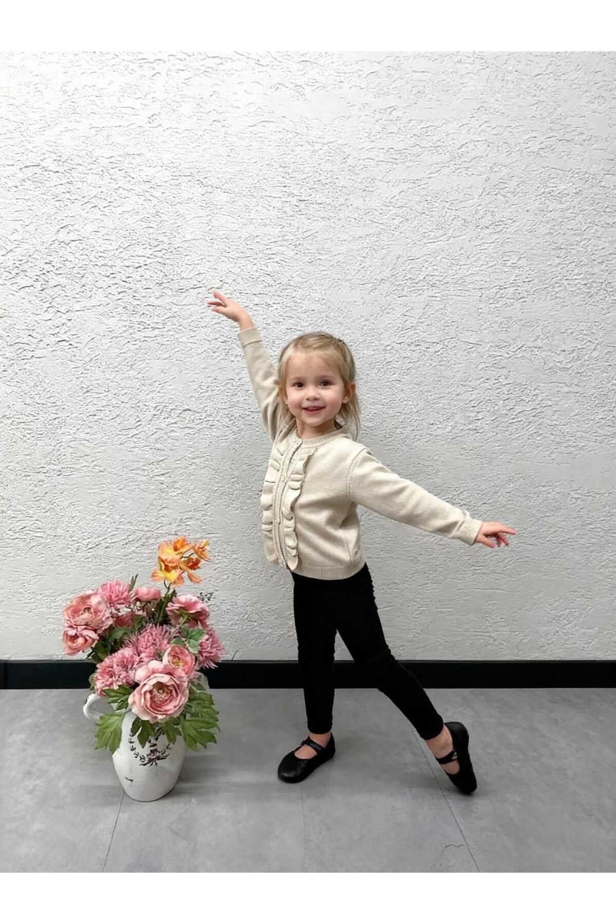 Gocoland Fırfır Detaylı Düğmeli Şık Triko Hırka fotoğrafı 3 (önizleme)