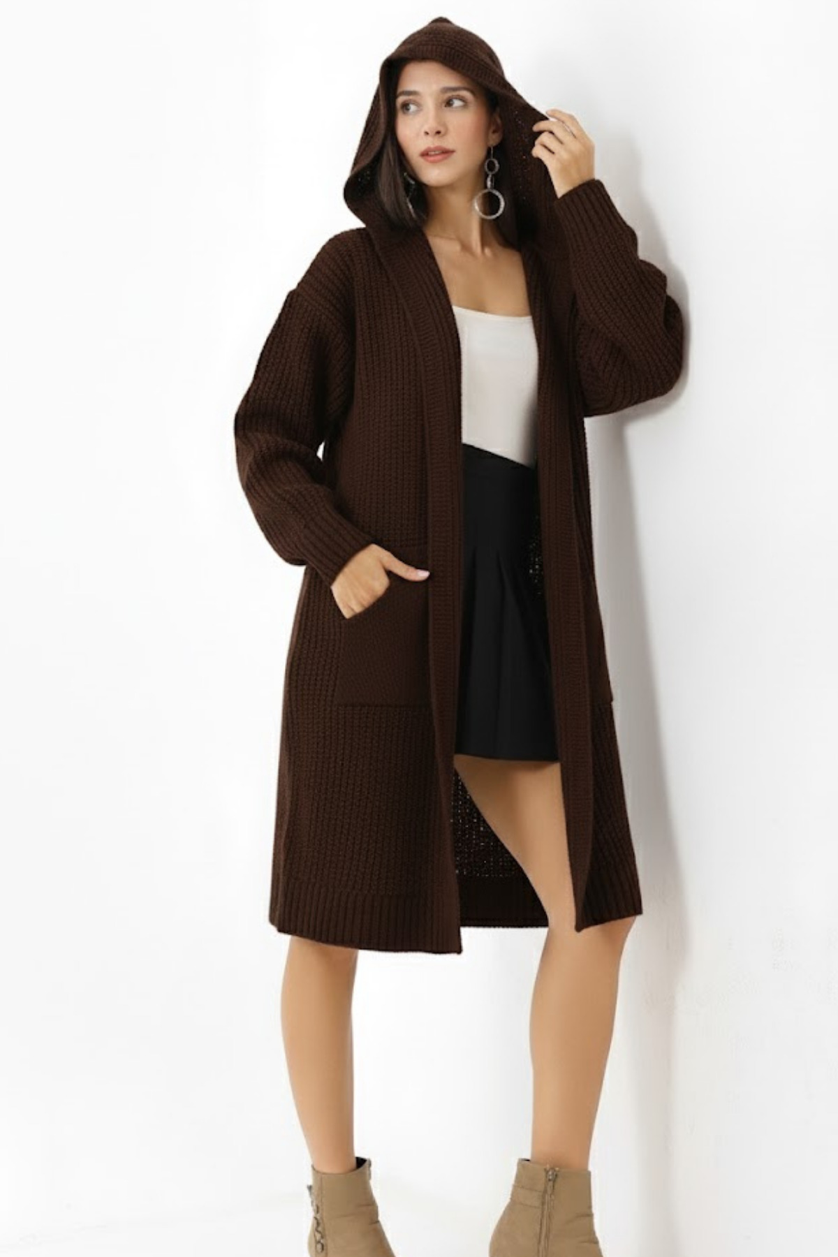 Marvine  Kadın Kahverengi Oversize Cepli Kapüşonlu Triko Hırka - Görsel 4