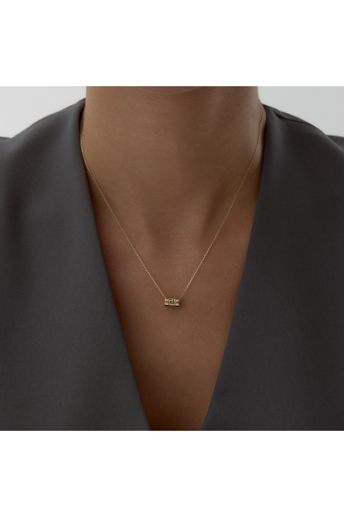 Cherry by Özkonak Grace Roll Kolye