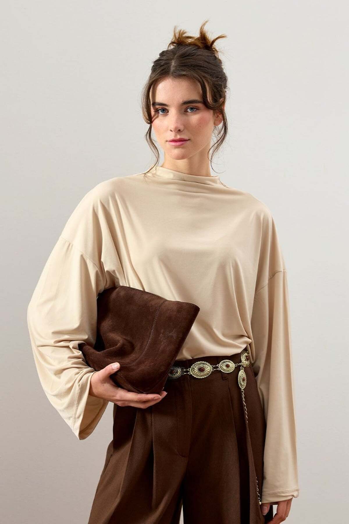 Ceylan Otantik Bej Jarse Bluz