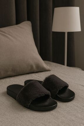 luvo shoes GÜNLÜK ORTOPEDİK KAYMAZ TABAN KÜRKLÜ KADIN EV TERLİĞİ