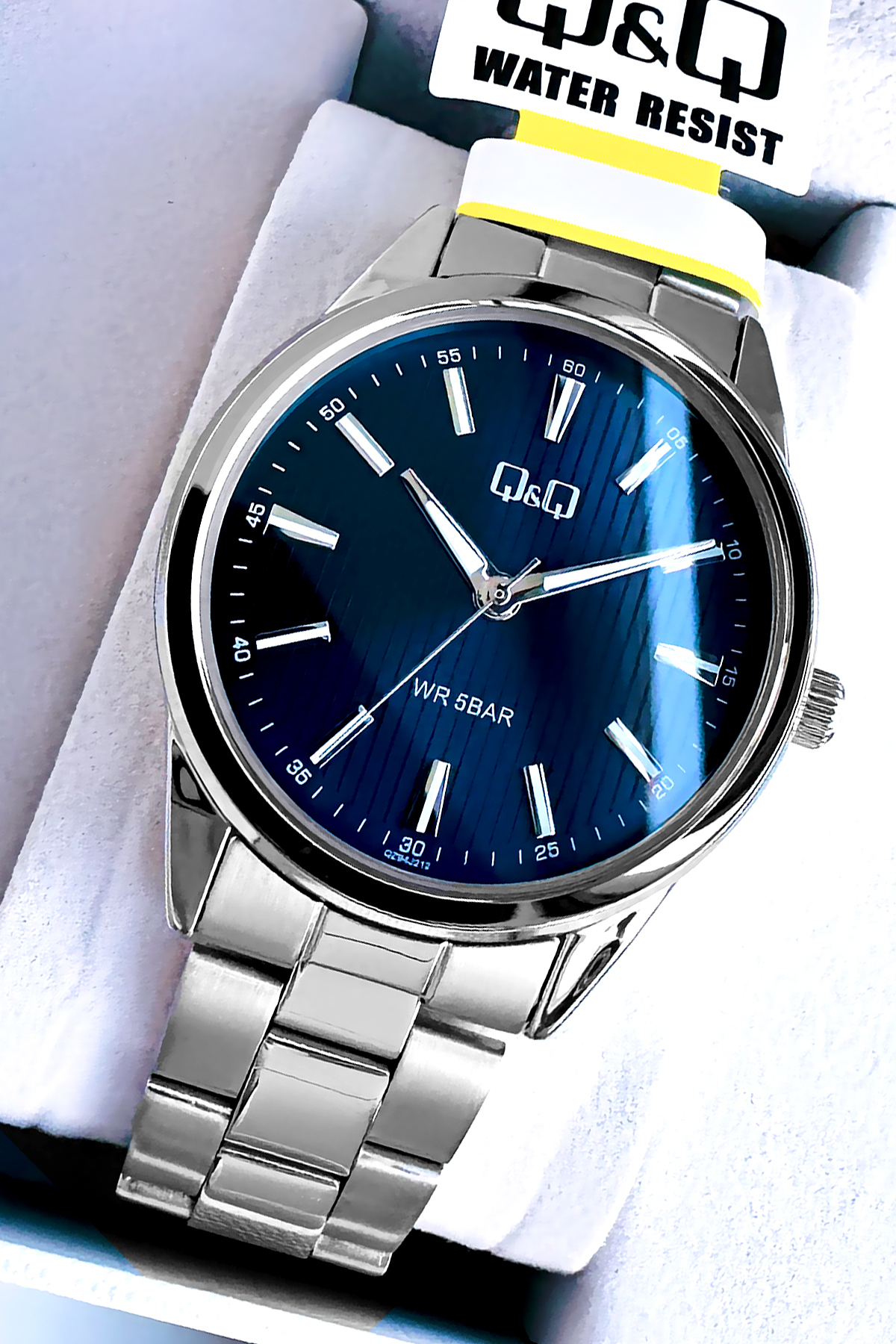 Q&Q  Orijinal Quartz Erkek Kol Saati Gümüş Renk Çelik Kordon 5 ATM Su Geçirmez - QQE2001C6 - Görsel 4