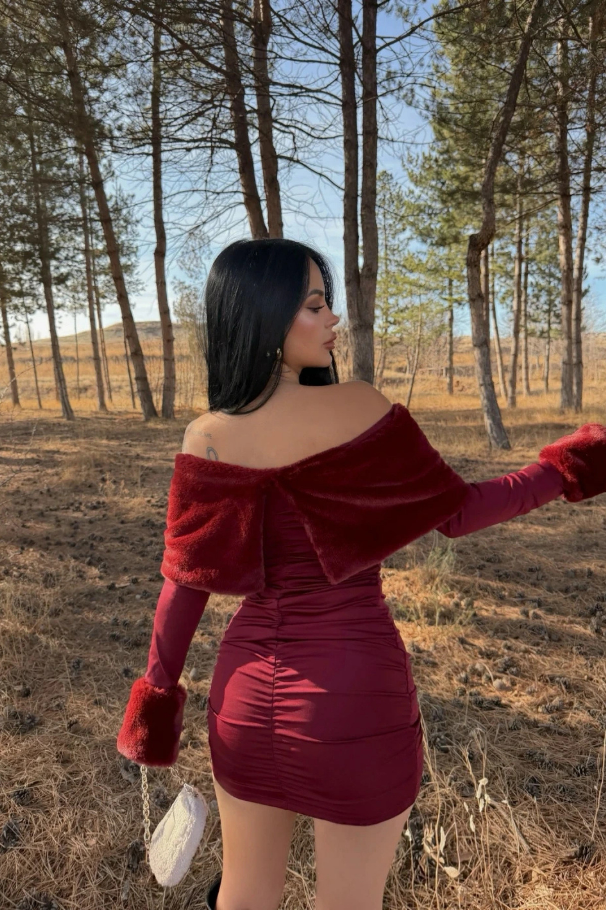 MOZENA  Yakası Suni Kürklü Madonna Yaka Mini Dalgıç Elbise - Görsel 3