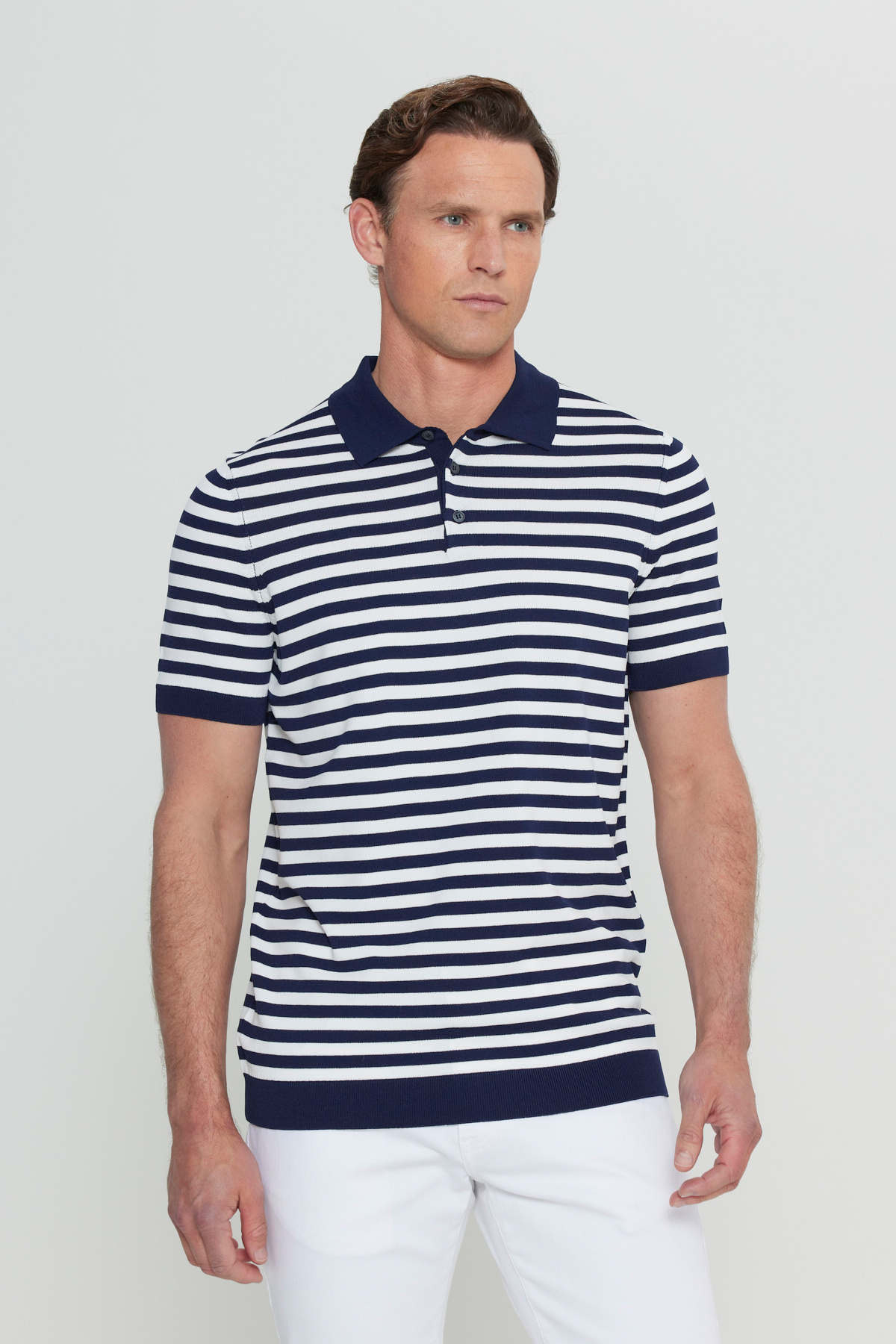 آلتین ییدلیز کلاسیکس تی‌شرت یقه گرد راه راه سرمه‌ای مردانه - رنگ کرم - سایز استاندارد - یقه گرد - برش معمولی