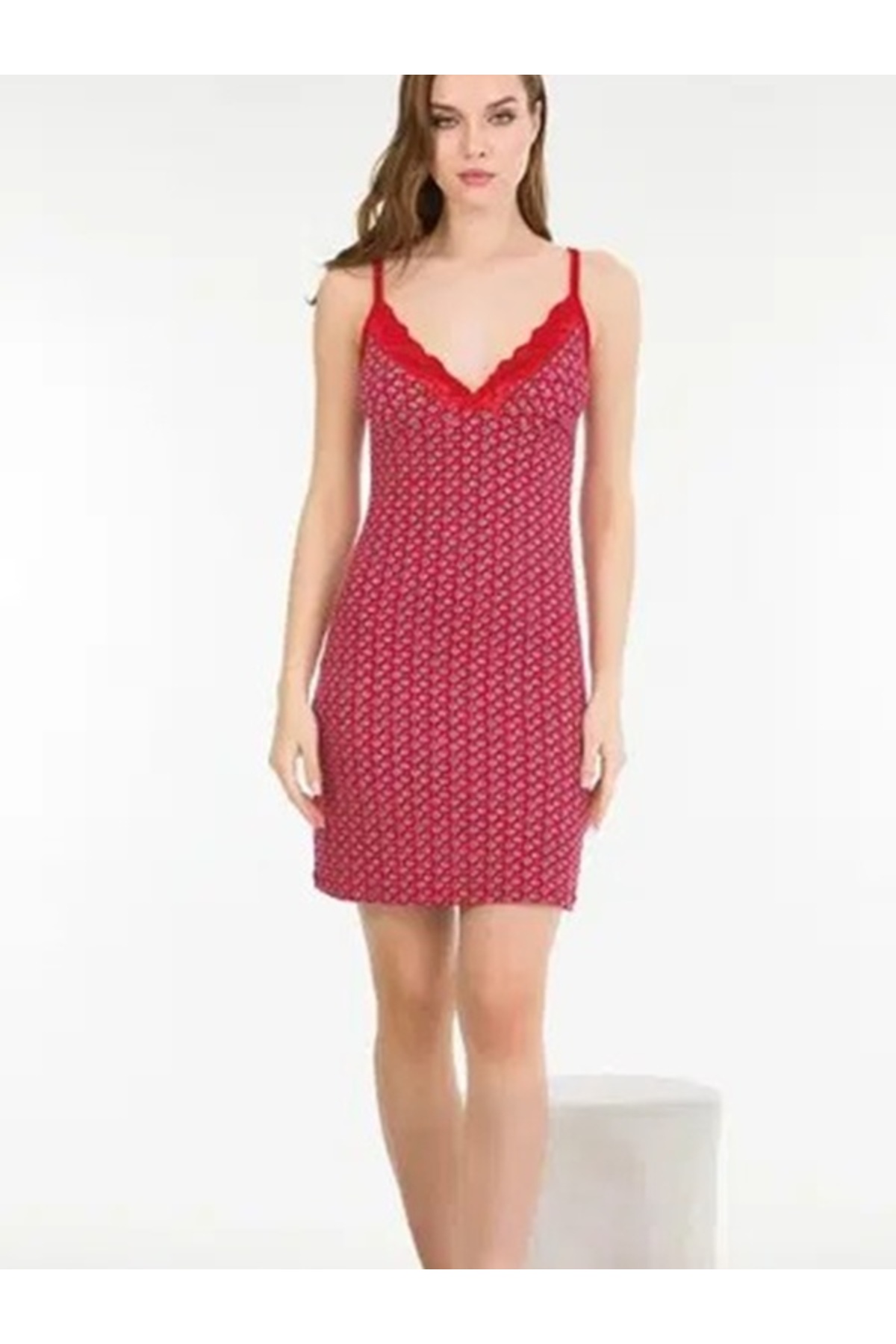 aynora Kadın Dantel Detaylı Penye Kırmızı Gecelik