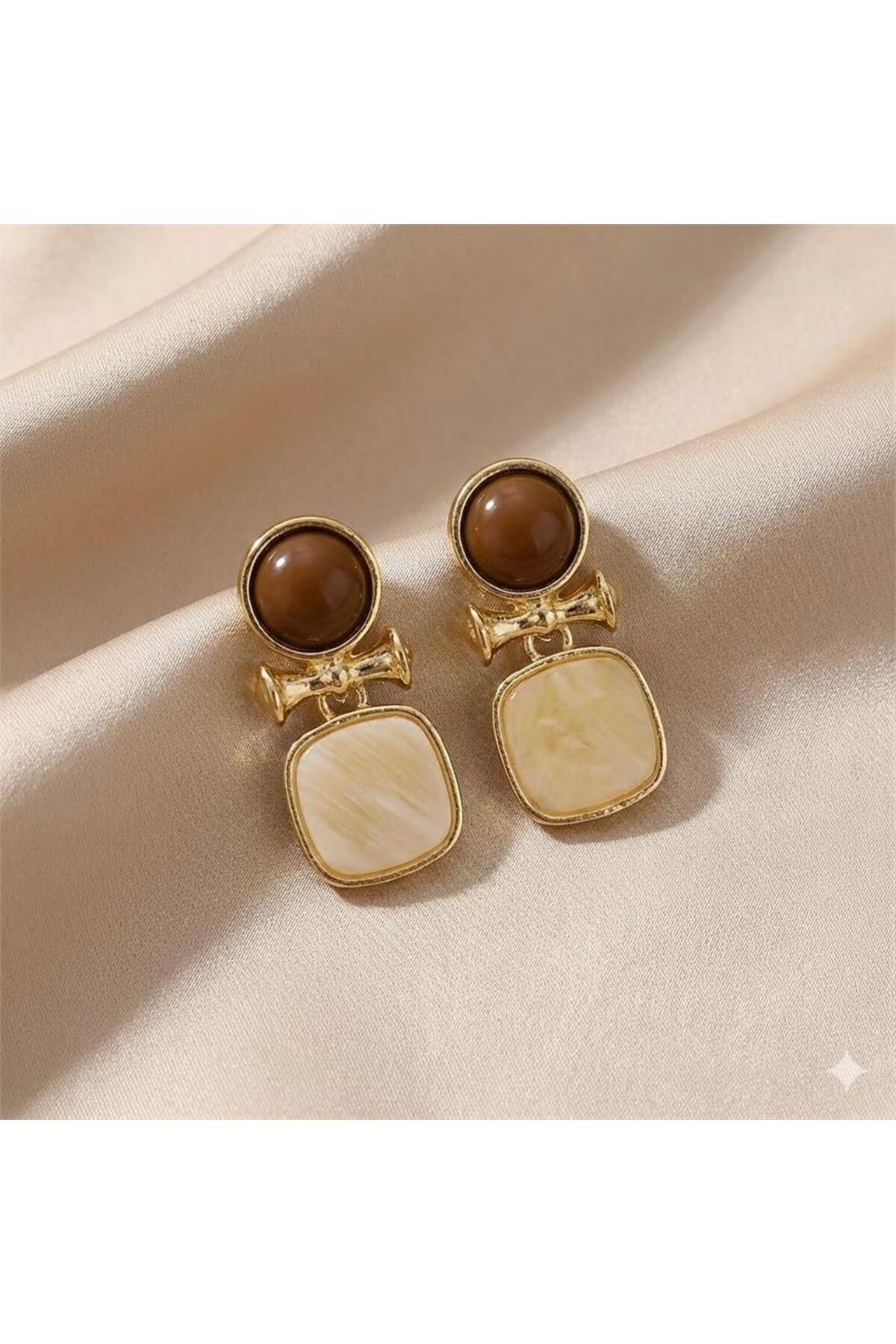 Brown Cream Square Earrings