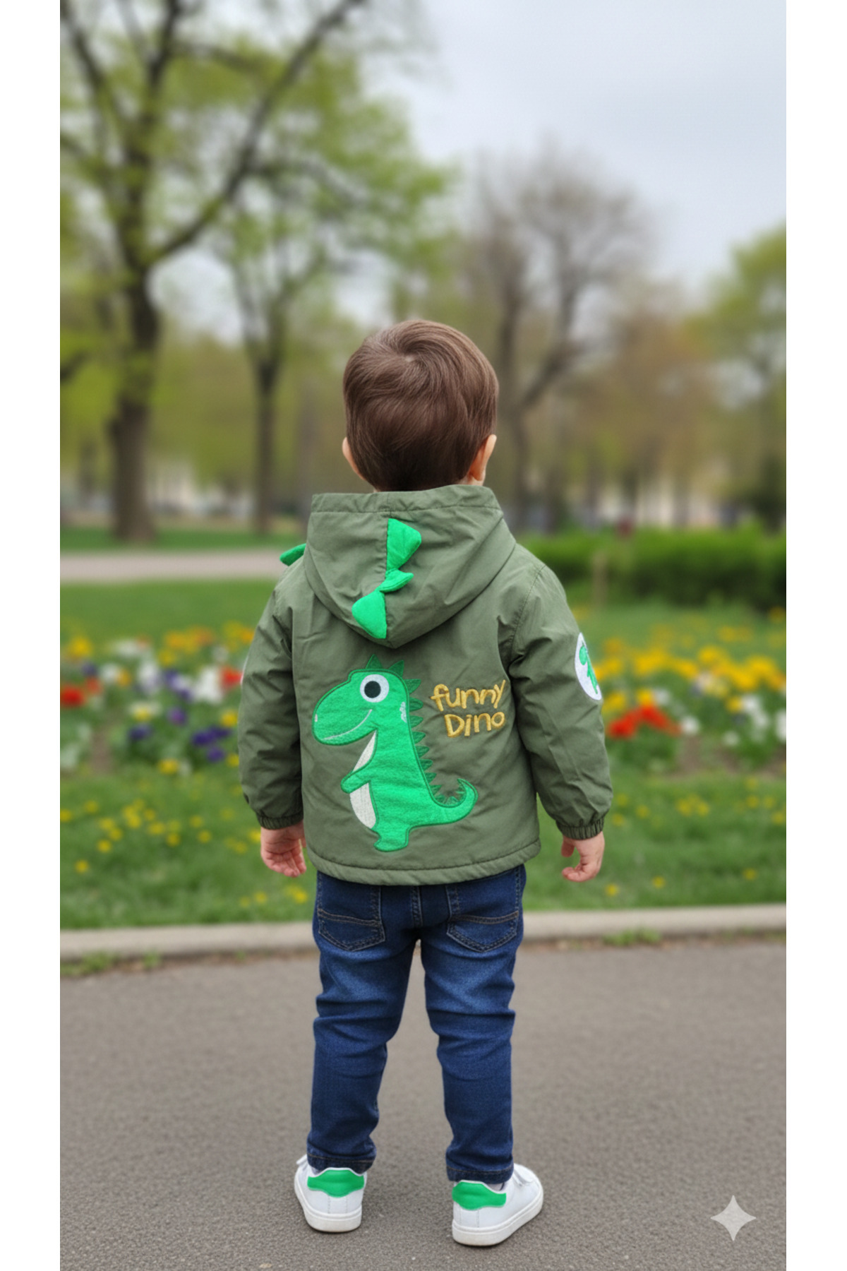 MODA Yeşil dinozor kapüşonlu çıtçıtlı ve fermuarlı içi pelerin erkek çocuğu montu fotoğrafı 4 (önizleme)