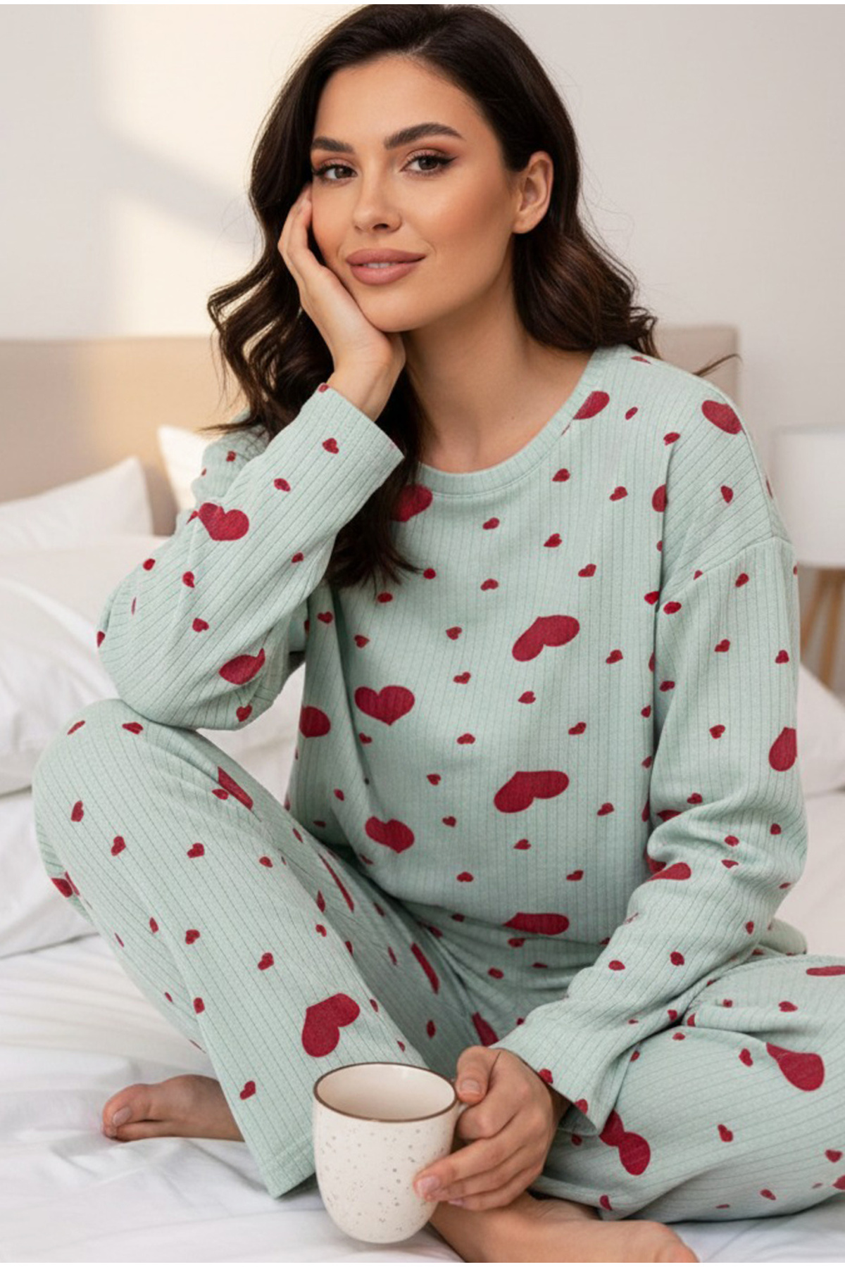 Siyah İnci yeşil kırmızı kalp desenli Yumuşak Tuşe Kışlık Fitilli Pamuklu Örme Pijama Takım 7977