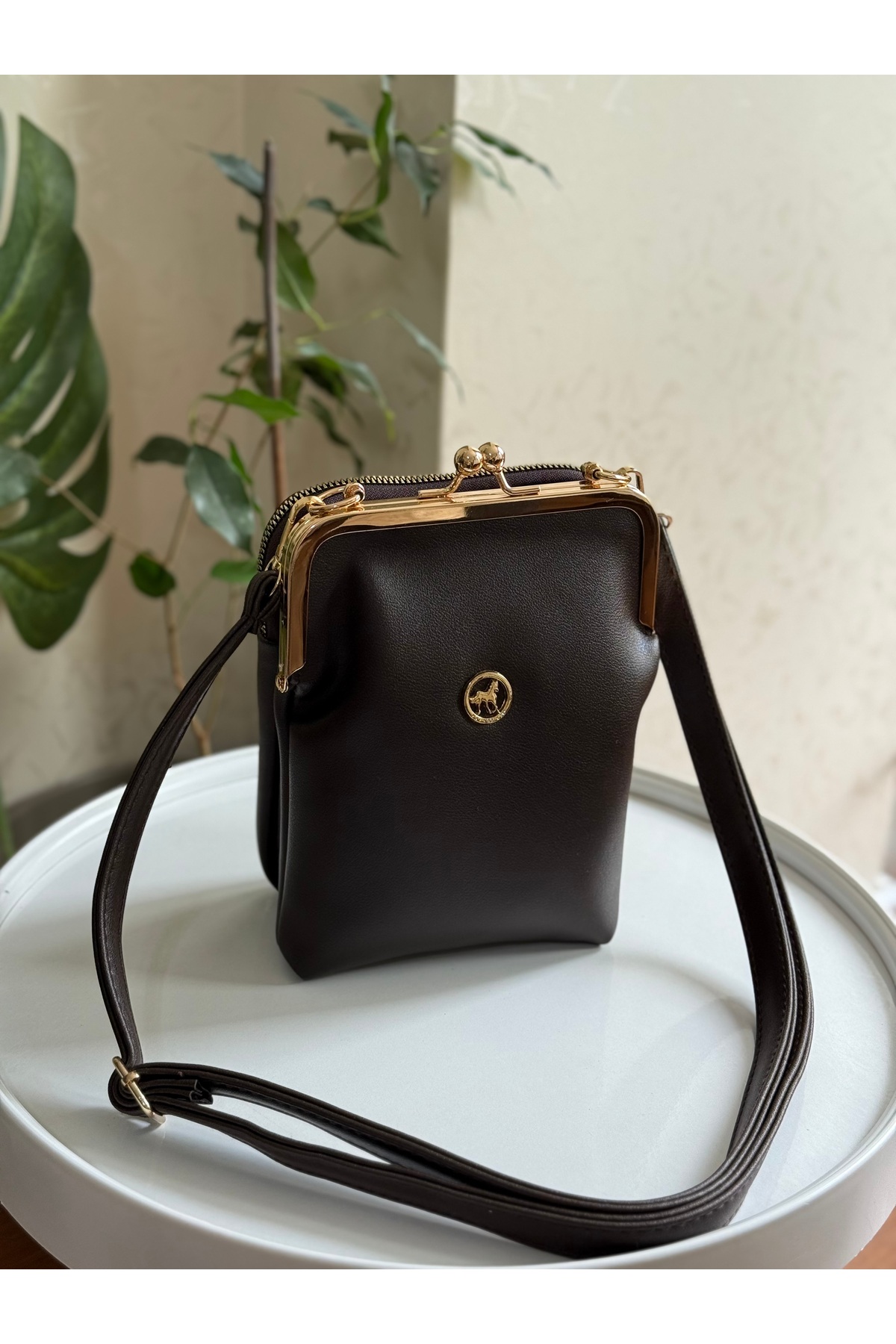 Three Eyes Faux Leather Women's Shoulder Bag with Clip