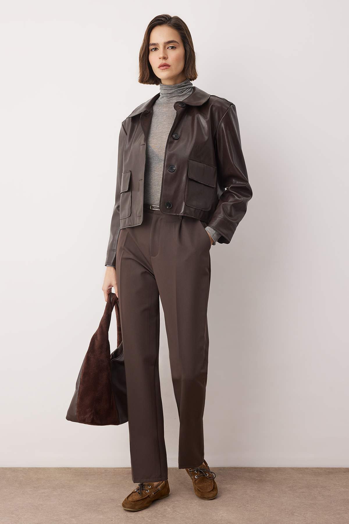 Trendyolmilla  Kahverengi Kemerli Havuç/Şalvar Kalıp Dokuma Pantolon TWOAW26PL00167 - Görsel 2