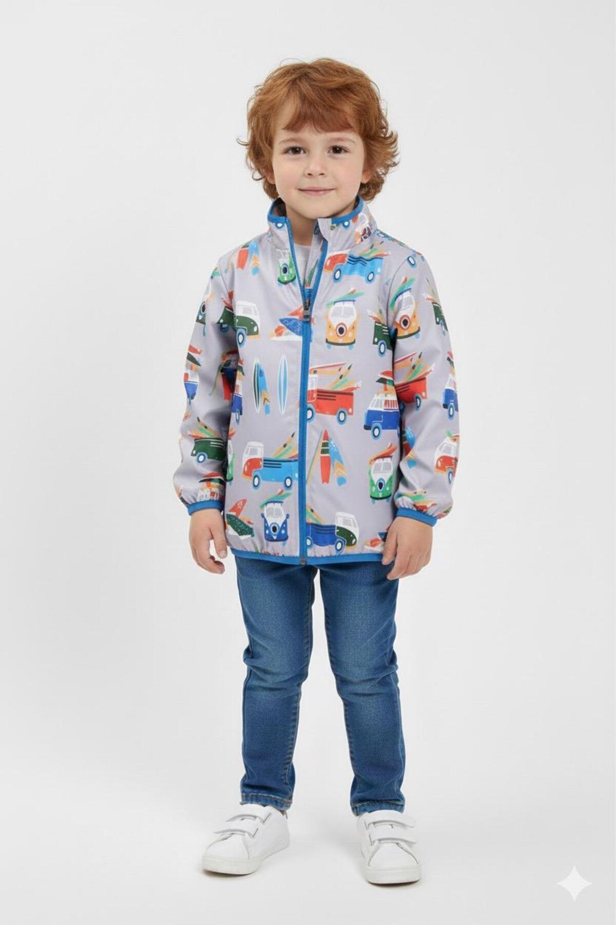 Butik ERKEK BEBEK KAPÜŞON DETAYLI YAĞMURLUK - RÜZGARLIK fotoğrafı 2 (önizleme)