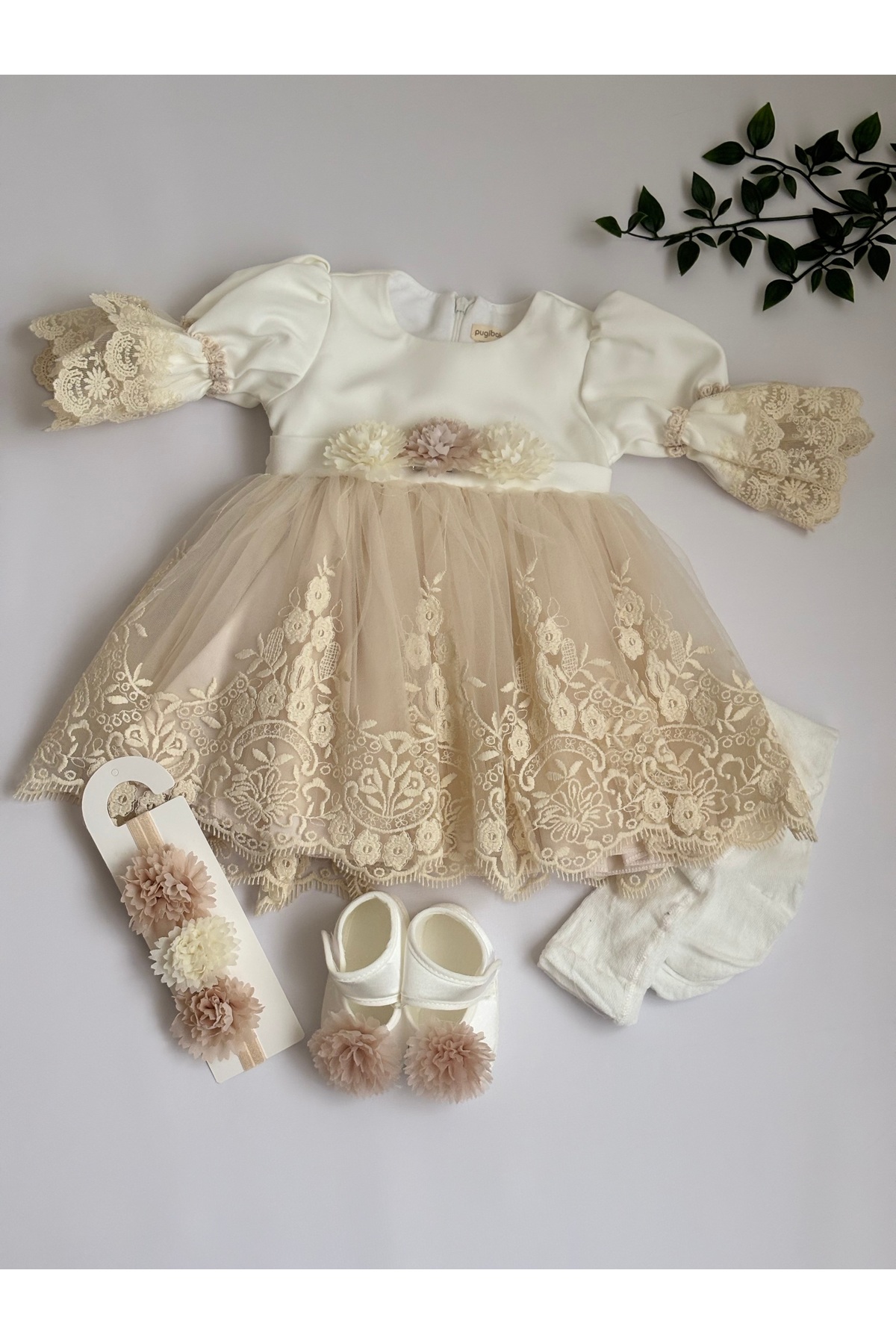 Cherub Baby Mimoza Kız Bebek Çiçekli Dantelli Elbise Yenidoğan Lüx Elbise Seti - Hastane Çıkışı Mevlütlük Takım fotoğrafı 4 (önizleme)