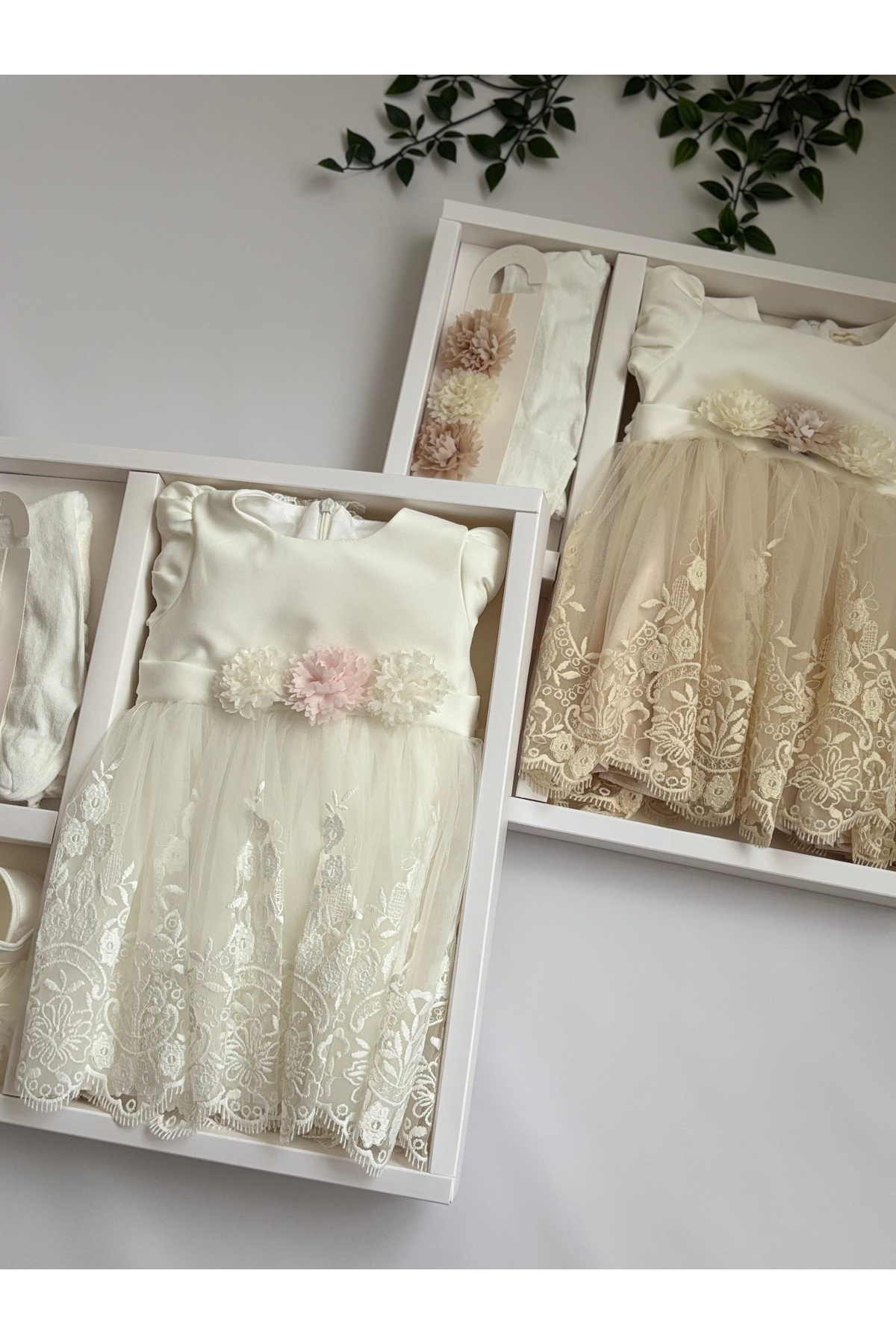 Cherub Baby Mimoza Kız Bebek Çiçekli Dantelli Elbise Yenidoğan Lüx Elbise Seti - Hastane Çıkışı Mevlütlük Takım fotoğrafı 7 (önizleme)