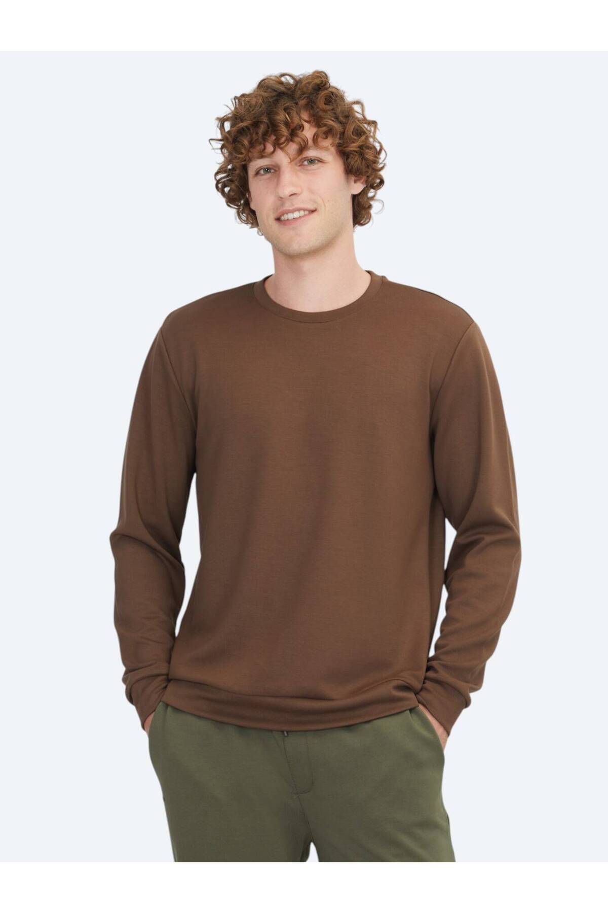 سویشرت یقه گرد قهوه‌ای Kip