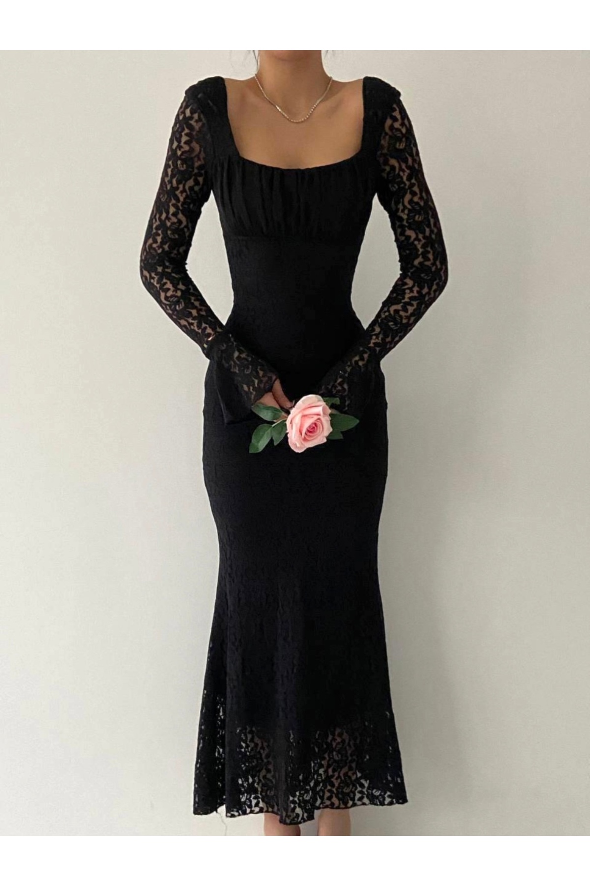 Afiş Butik  Siyah Dantelli Piliseli Kare Yaka Midi Elbise - Görsel 8