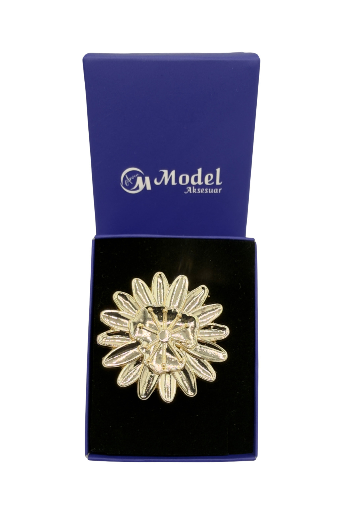 Flower Detailed Brooch