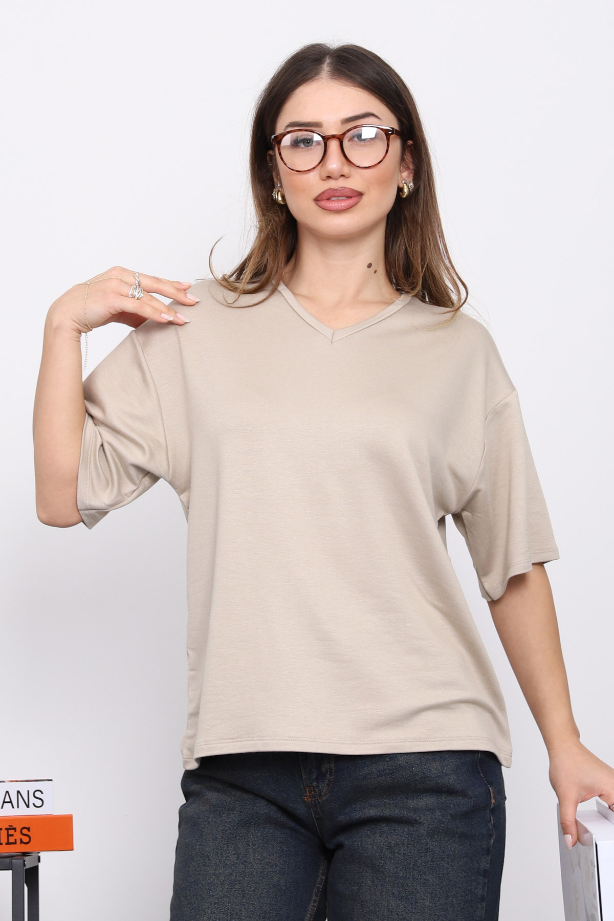 Beige V-Neck Short Sleeve T-Shirt