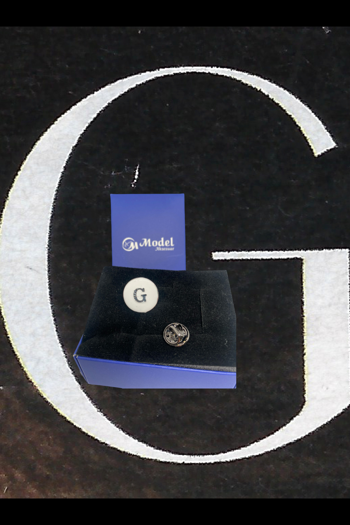Letter G Badge