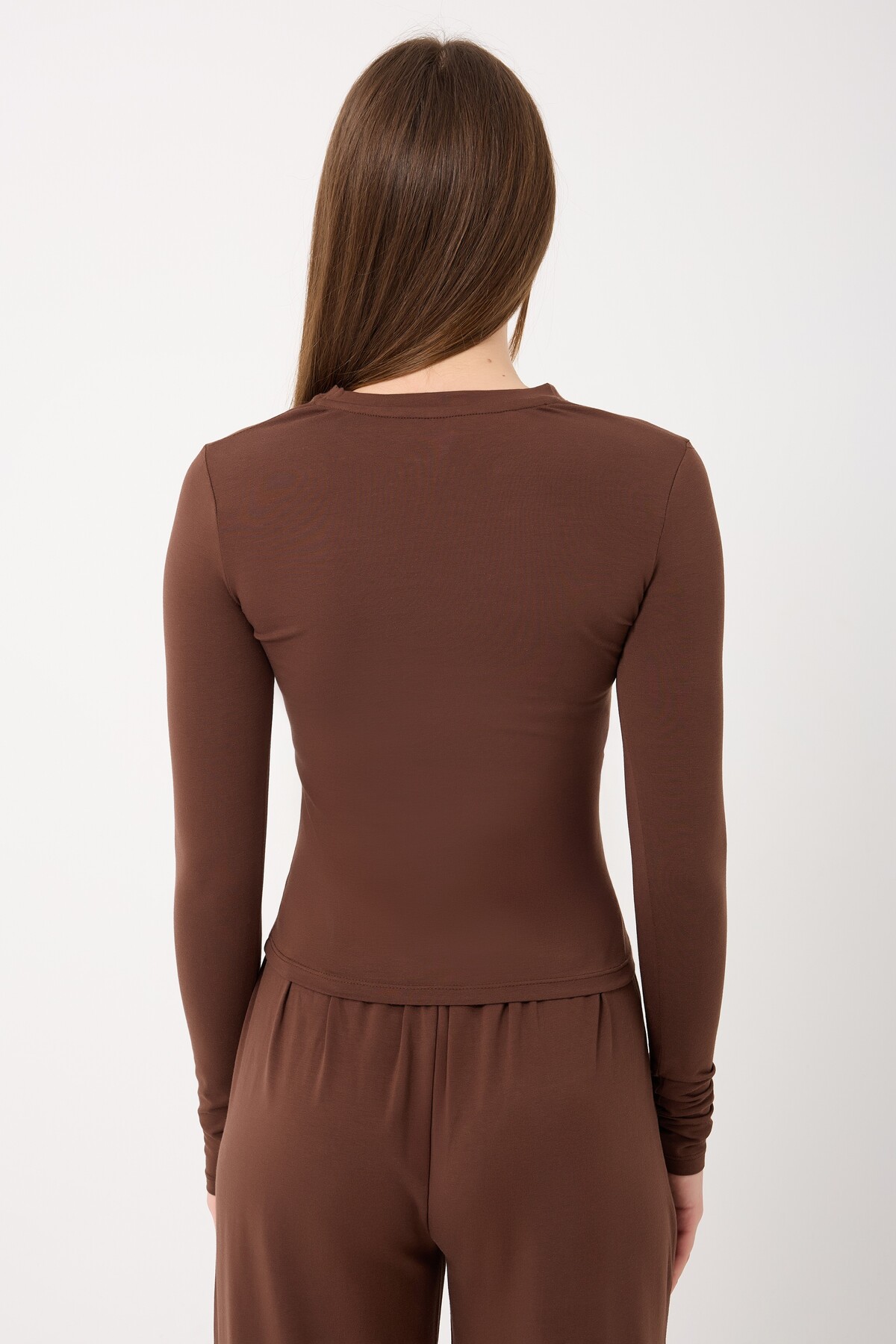 Zoor  Ultra Soft Penye Modal Yuvarlak Yaka Bluz Kahverengi - Görsel 4
