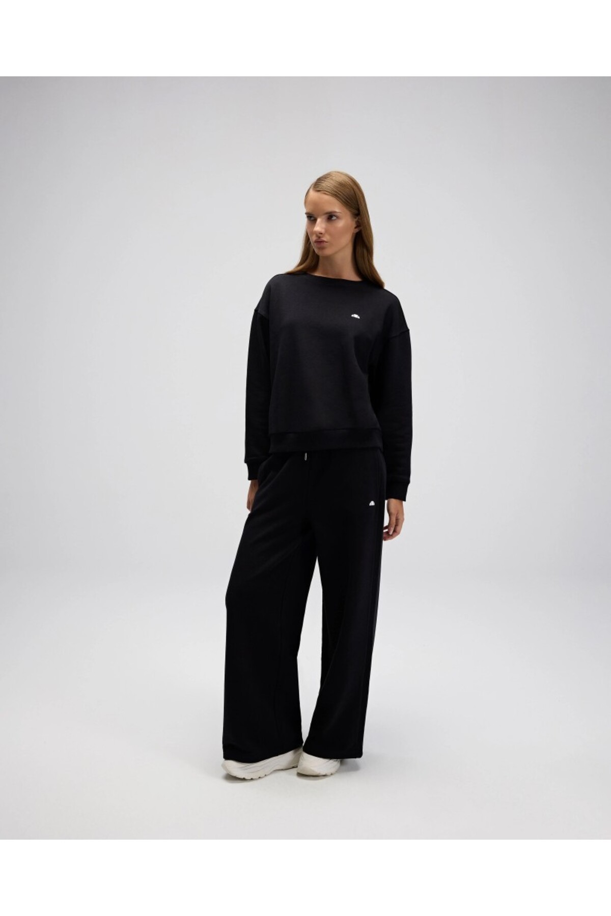 Ellesse EF527-BK Kadın Siyah Sweat görsel 4