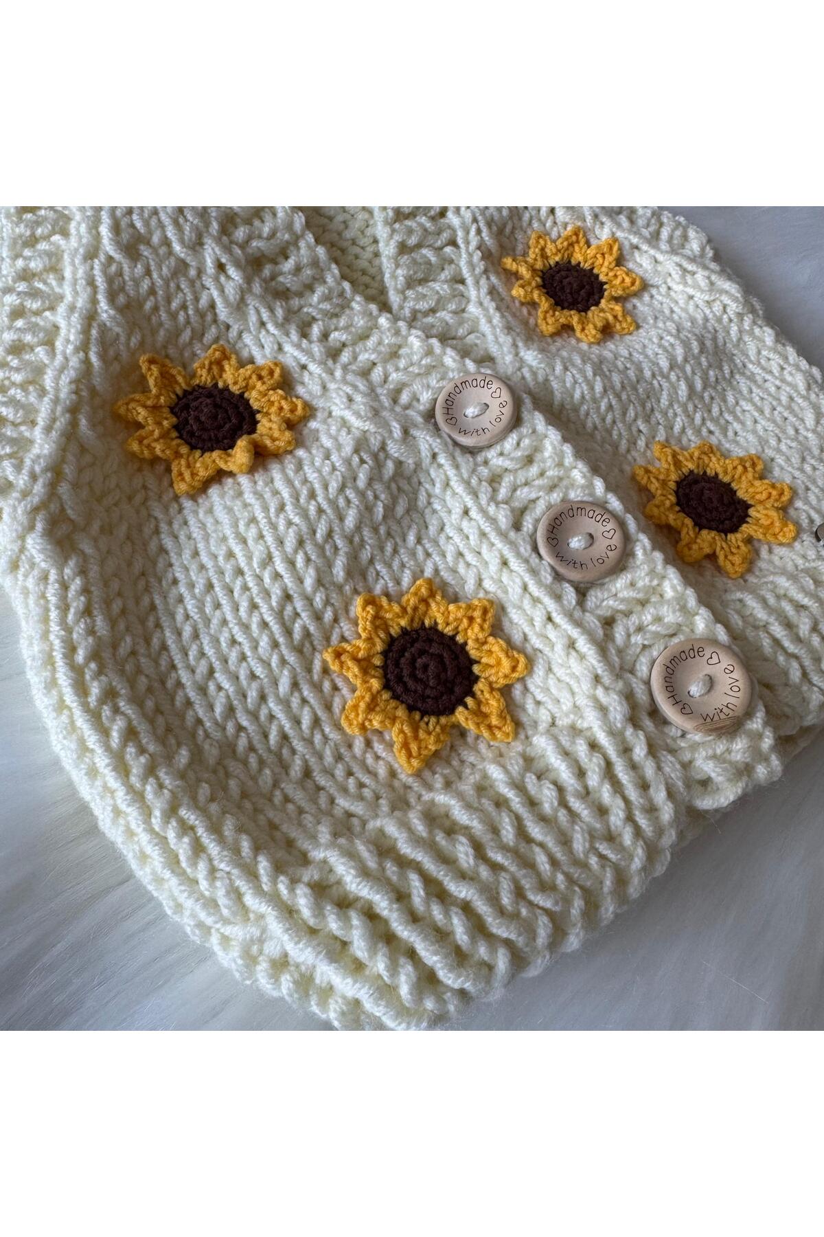 Melonndesign EL ÖRGÜSÜ AYÇİÇEĞİ MOTİFLİ BEBEK /ÇOCUK YELEK fotoğrafı 3 (önizleme)