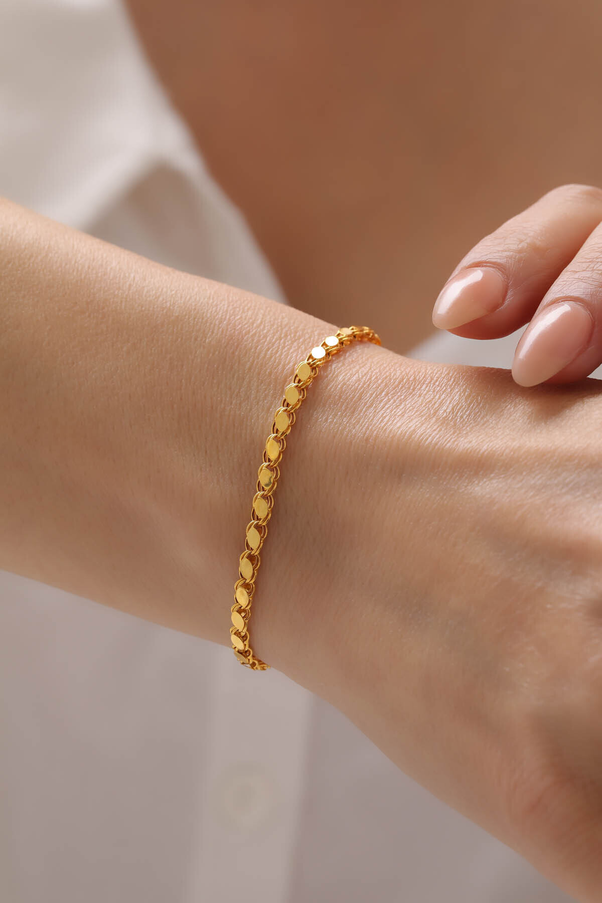 Kado Kuyumculuk 14 Ayar Altın Orta Kalın Pullu Halep Bileklik