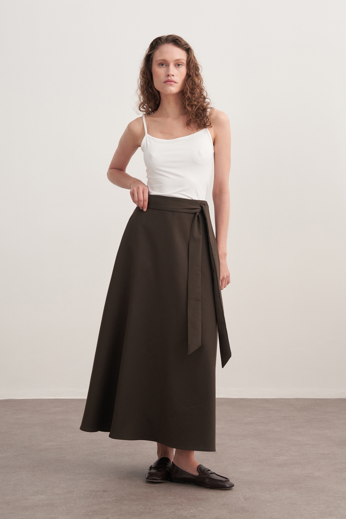 ebu prive  Kadın Gabardin Kemerli Kloş Etek Koyu Haki