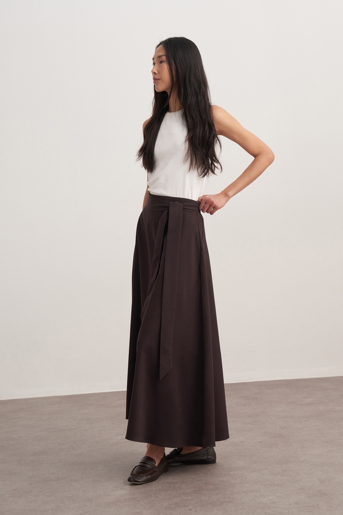 ebu prive  Kadın Gabardin Kemerli Kloş Etek Kahve - Görsel 3