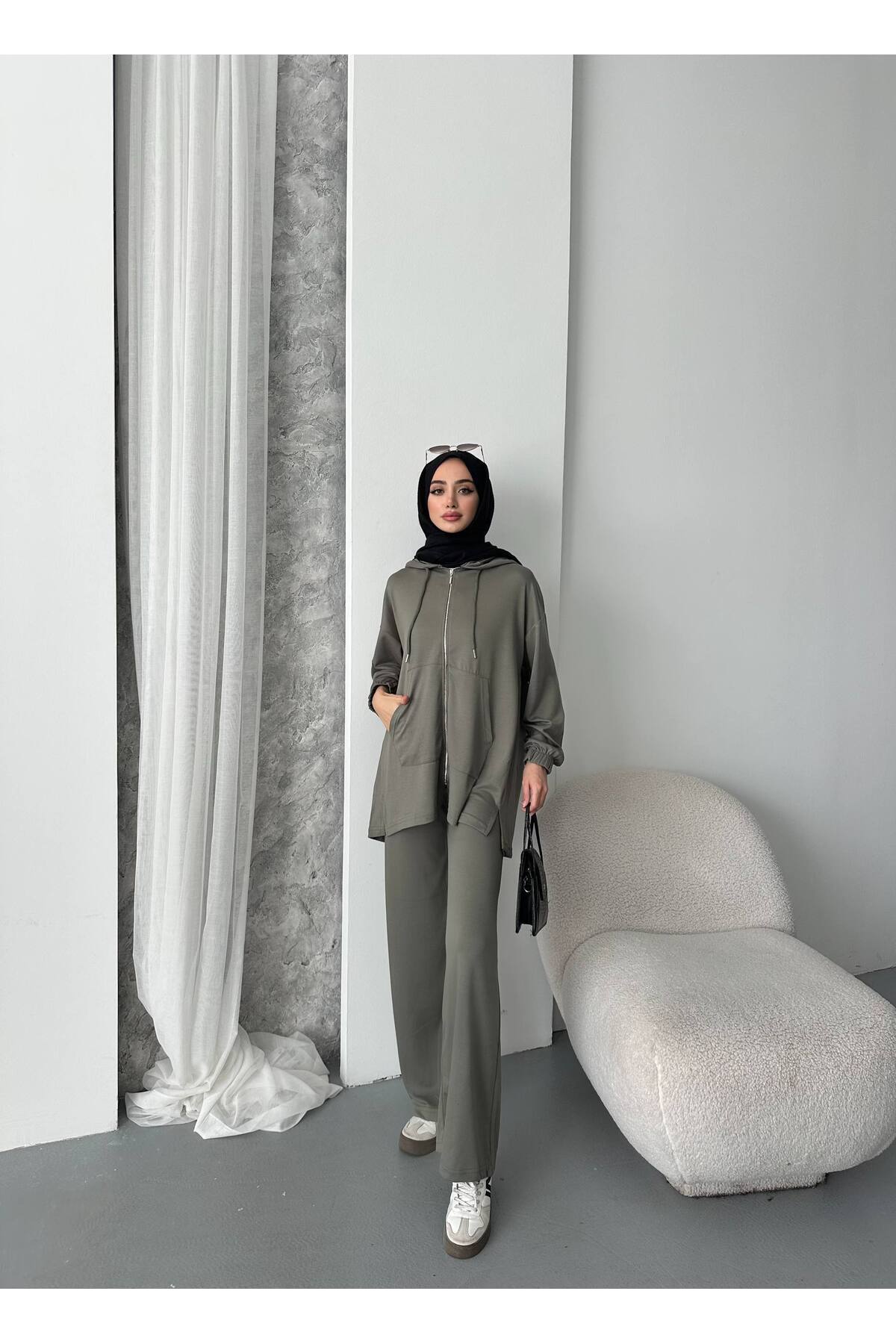 LOQFashion Modal Kumaş Metal Fermuar Tunik Takım Tesettür