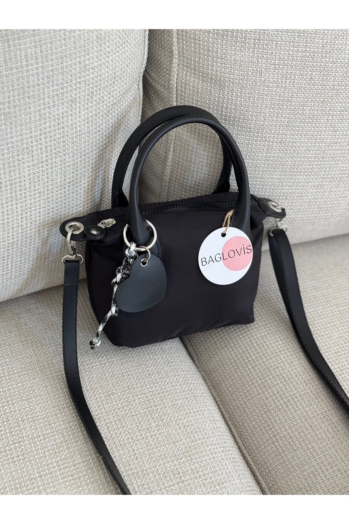 BAGLOVİS GÜNLÜK KUMAŞ KÜÇÜK SİYAH KADIN OMUZ ÇANTASI EN18 BOY15