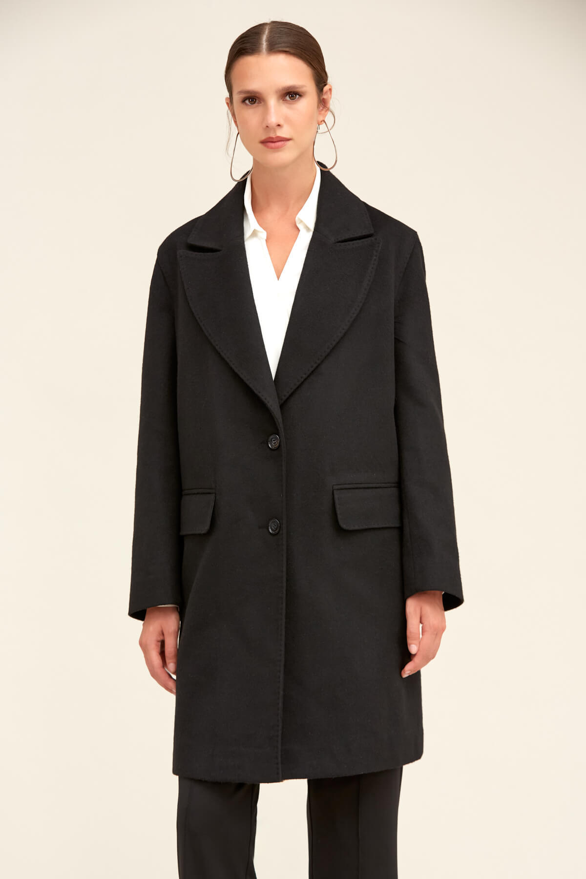 Hatemoğlu  Saykı Woman Siyah Regular Fit Ceket Yaka Kaşe Oversize Manto - Görsel 6