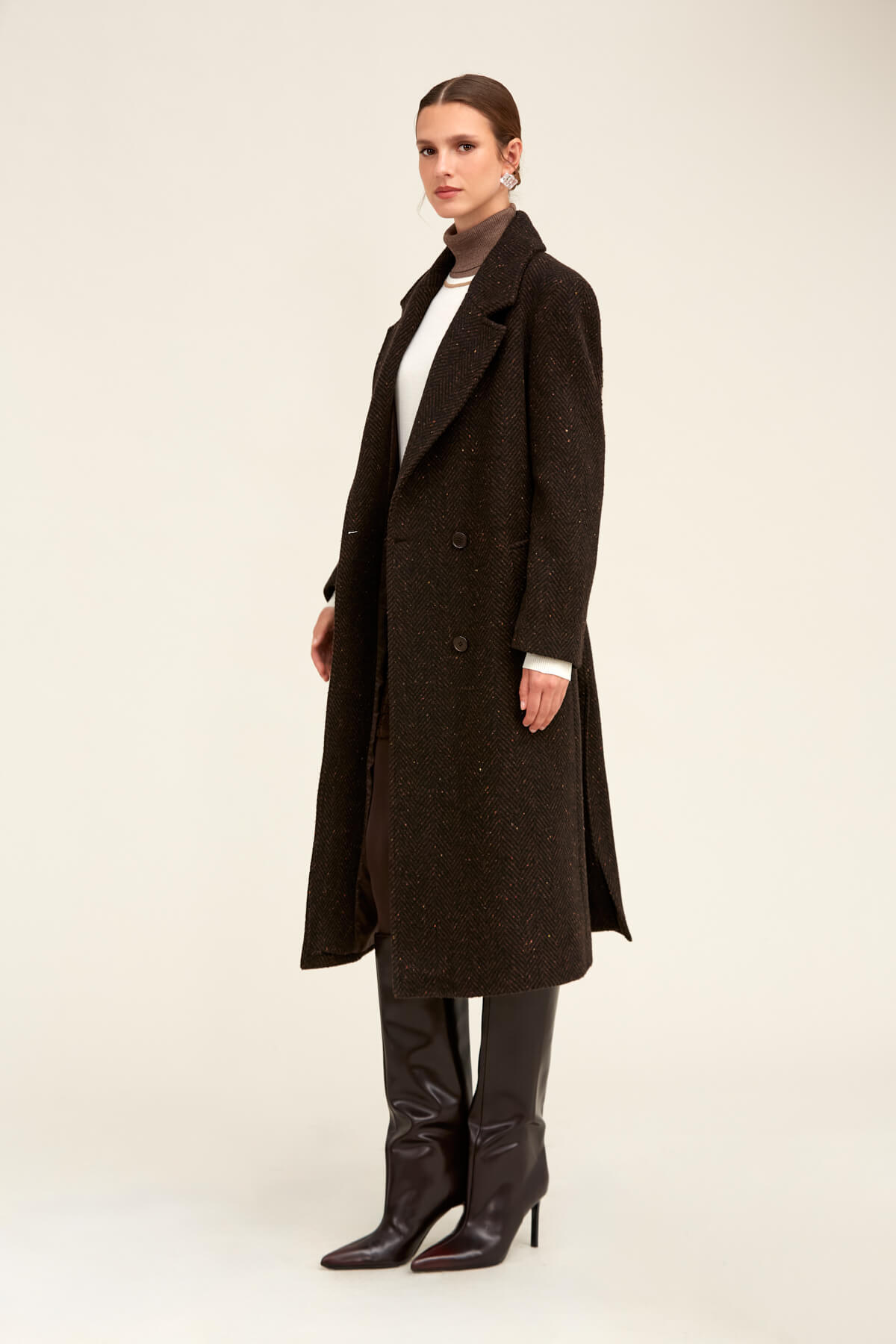 Hatemoğlu  Saykı Woman Kahverengi Dinamik Fit Ceket Yaka Kaşe Yünlü Manto - Görsel 6