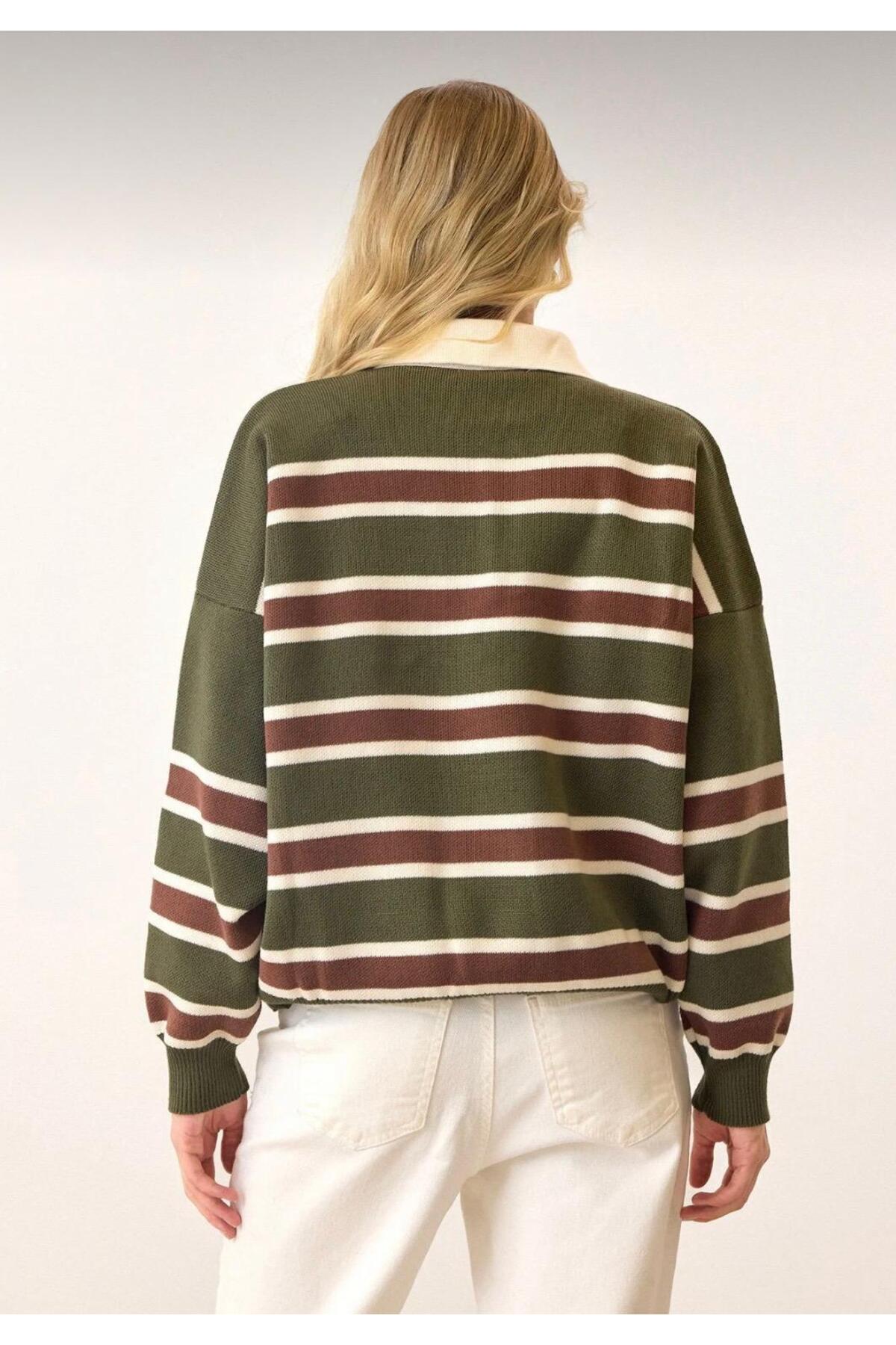 Gülce moda  Kadın Kazak Düğmeli Polo Yaka Çizgili Oversize Triko Kazak - Görsel 5