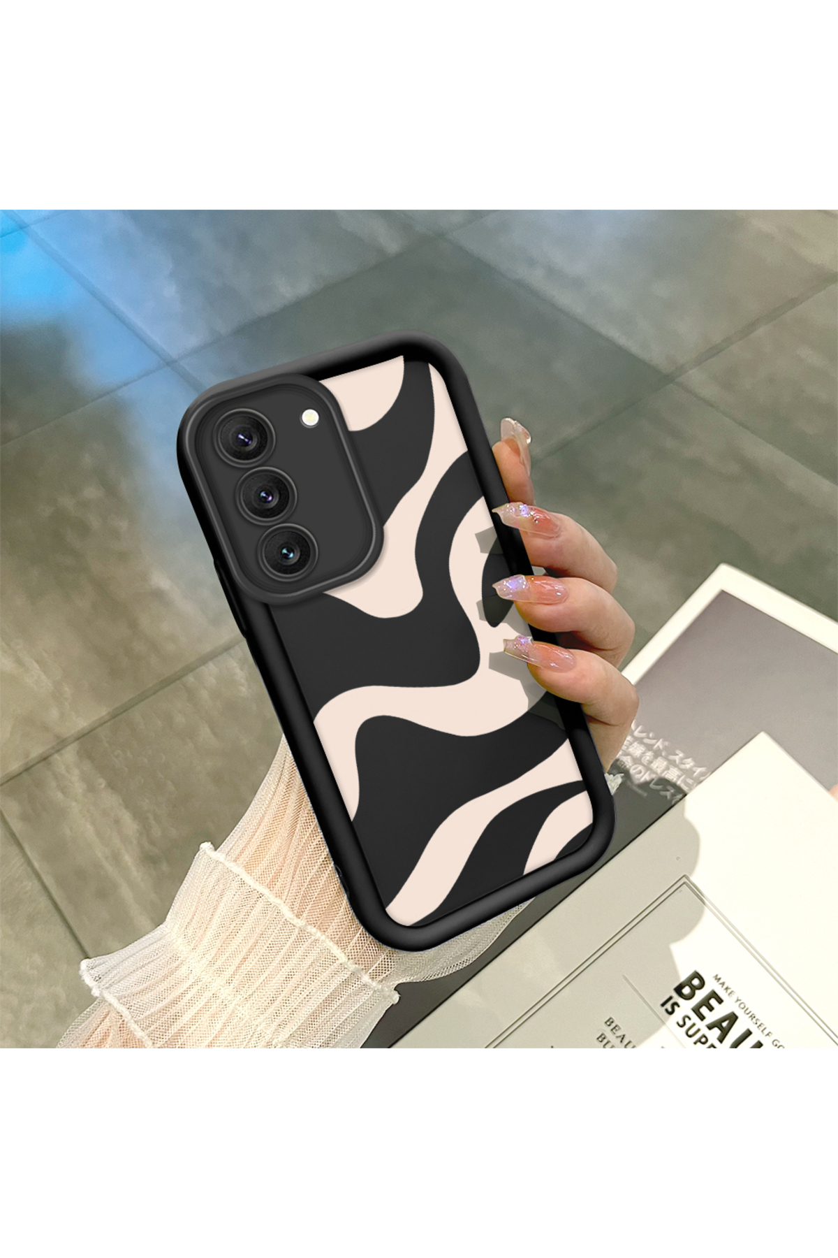 Samsung Galaxy S22 Compatible Lines Anti-fall Simplicity Soft Silicone Phone Case