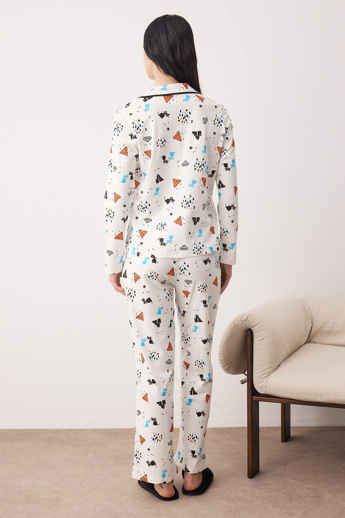 Trendyolmilla  Çok Renkli %100 Pamuklu Desenli Örme Pijama Takımı THMAW21PT0084 - Görsel 4