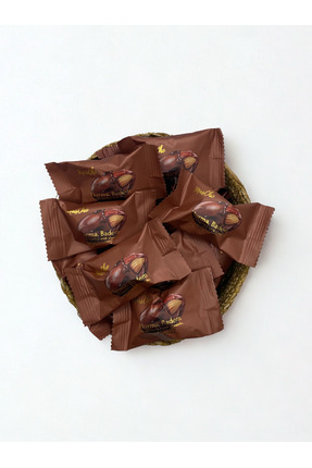 KÖKNAR SÜTLÜ ÇİKOLATA KAPLI BADEMLİ HURMA 500 GR