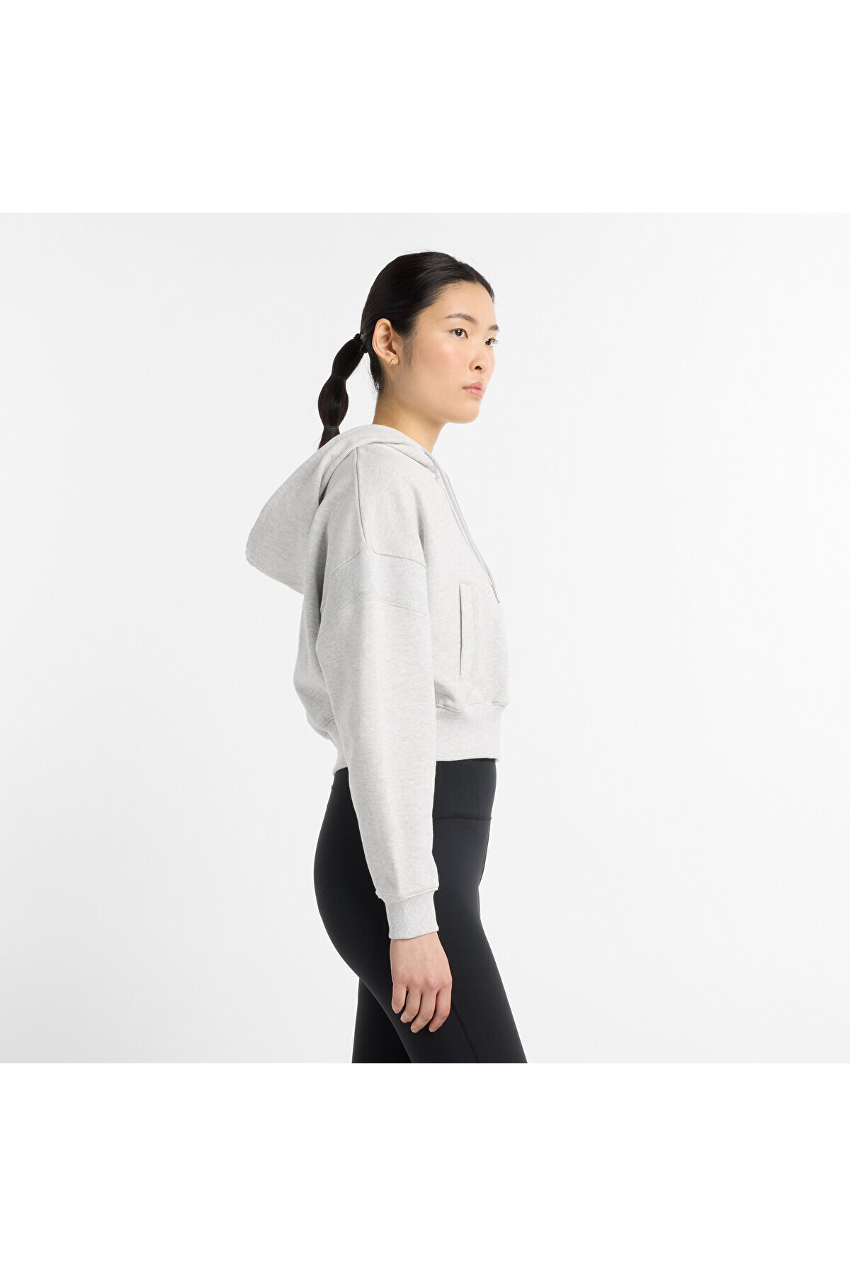 New Balance Gri Kadın Sweatshirt görsel 4