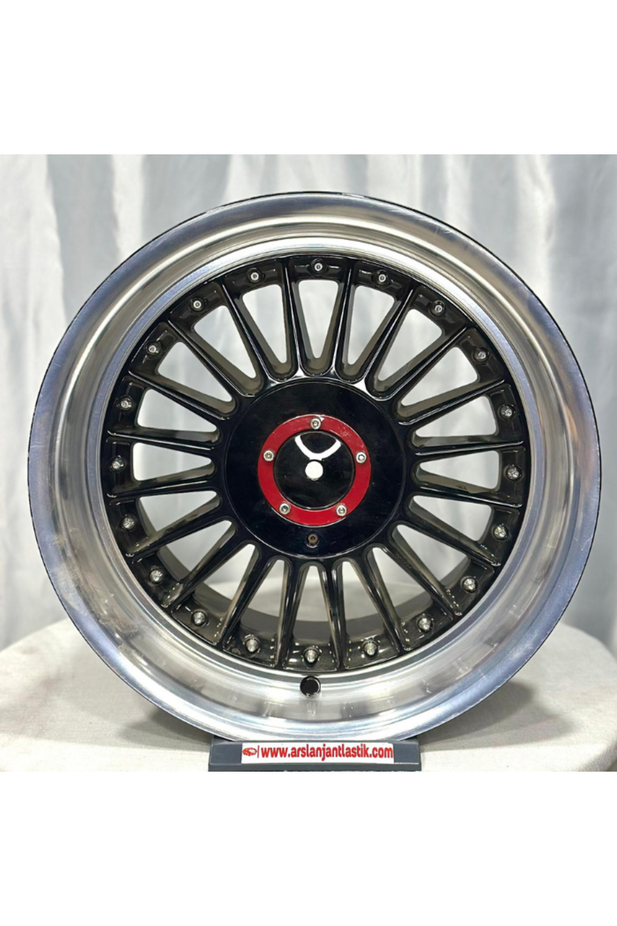 Alpina 4*100*108*16 10.0 ET30 CH67.1 BLACK DIAMOND ALPİN JANT