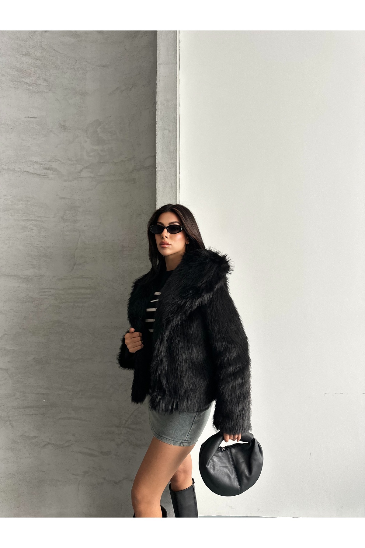 modazoom Yumuşak Dokunuşlu Oversize Premium Kürk Peluş Mont