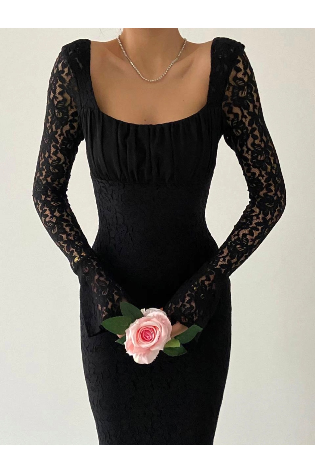 Afiş Butik  Siyah Dantelli Piliseli Kare Yaka Midi Elbise - Görsel 7