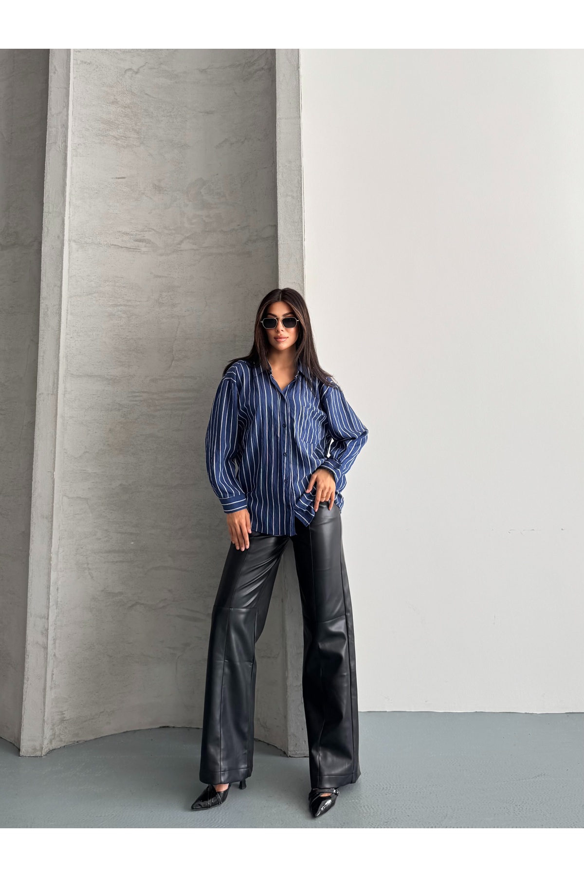 modazoom Kadın Çizgili Oversize Uzun Basic Gömlek görsel 5