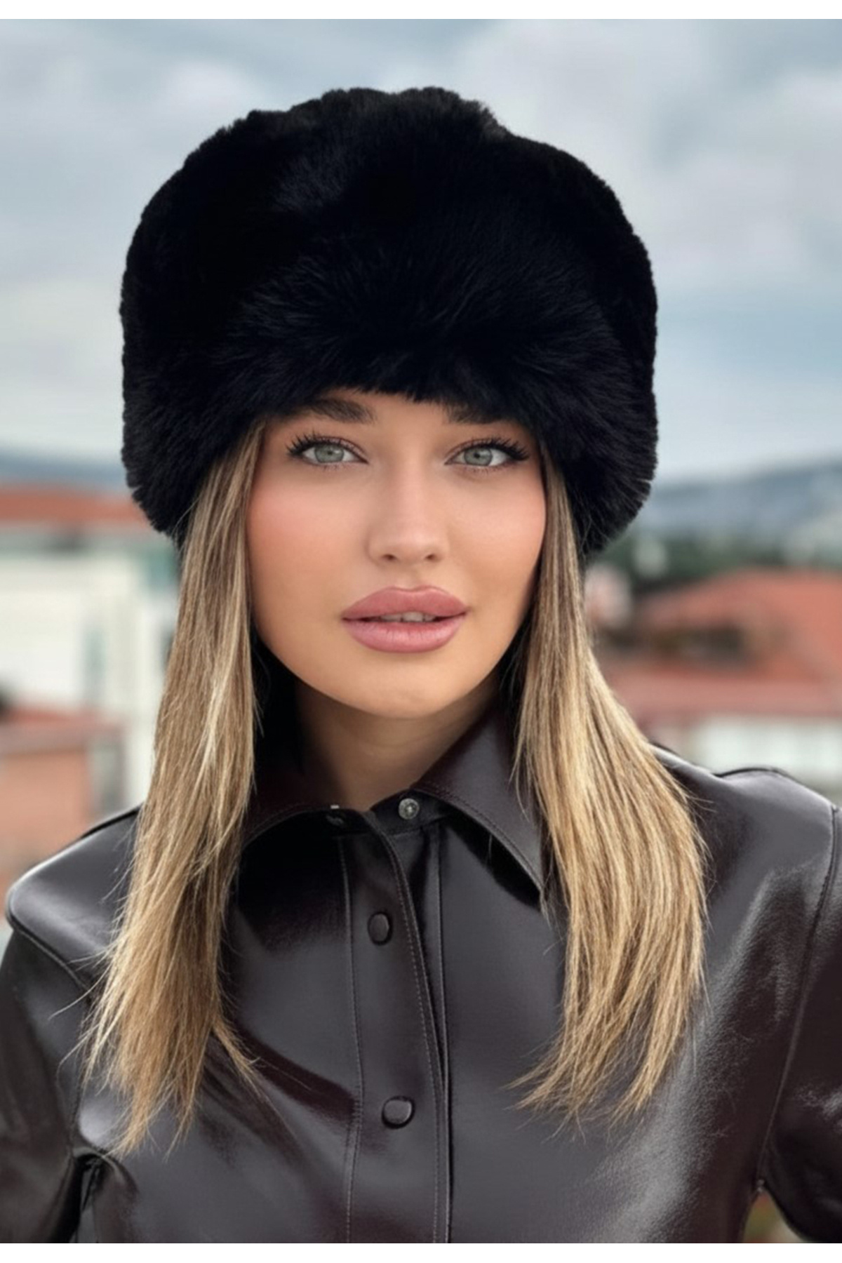 Mollycrush Kışlık Kadın Trend Peluş Siyah Suni Kürk Kalpak Şapka Kazak Rus Tarzı