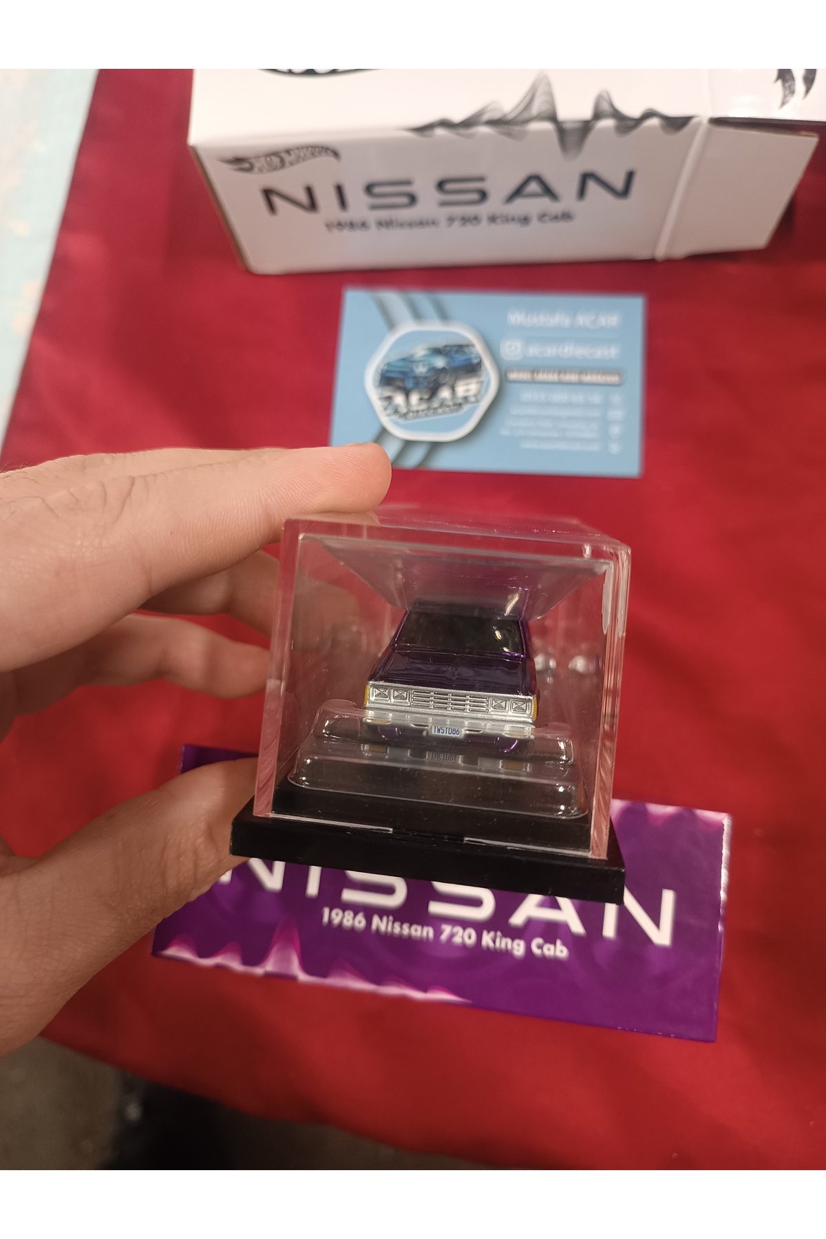 HOT WHEELS 2024 RLC 1986 NISSAN 720 KING CAB WITH POSABLE DANCING