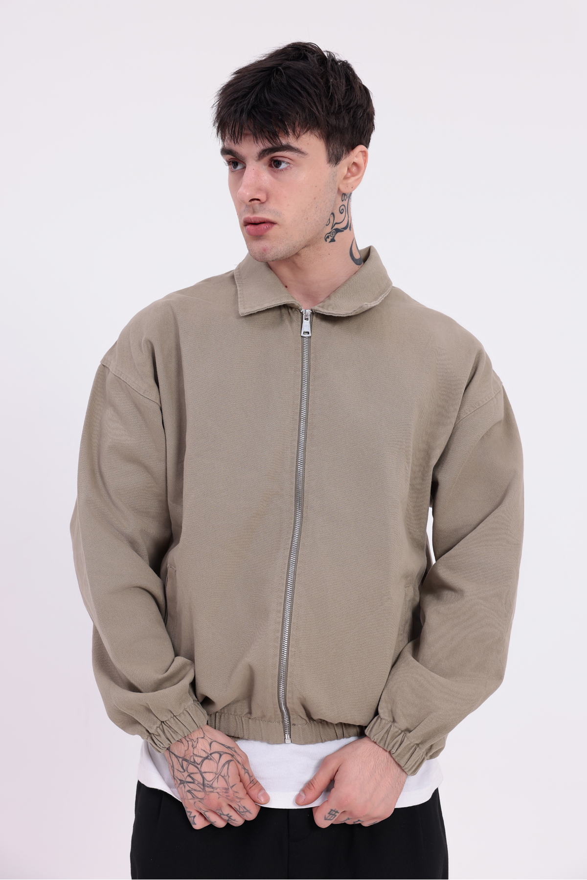 Montland  Erkek Haki Gabardin Kumaş Fermuarlı Oversize Beli Lastikli Mevsimlik Ceket - Görsel 3