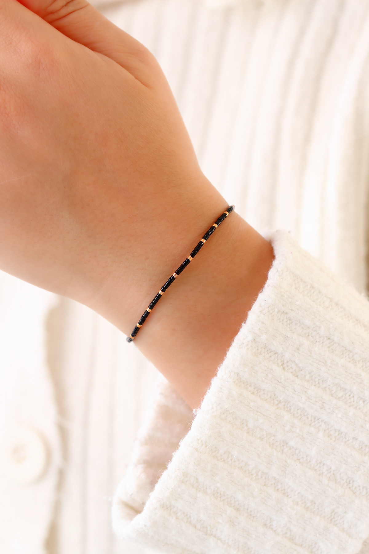 KA-032 Miyuki Bracelet - Thin Array Series - Model