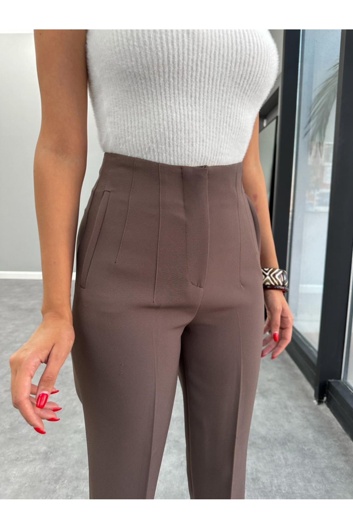 LOKADI  Kadın Pensli Perry Havuç Pantolon - Görsel 5