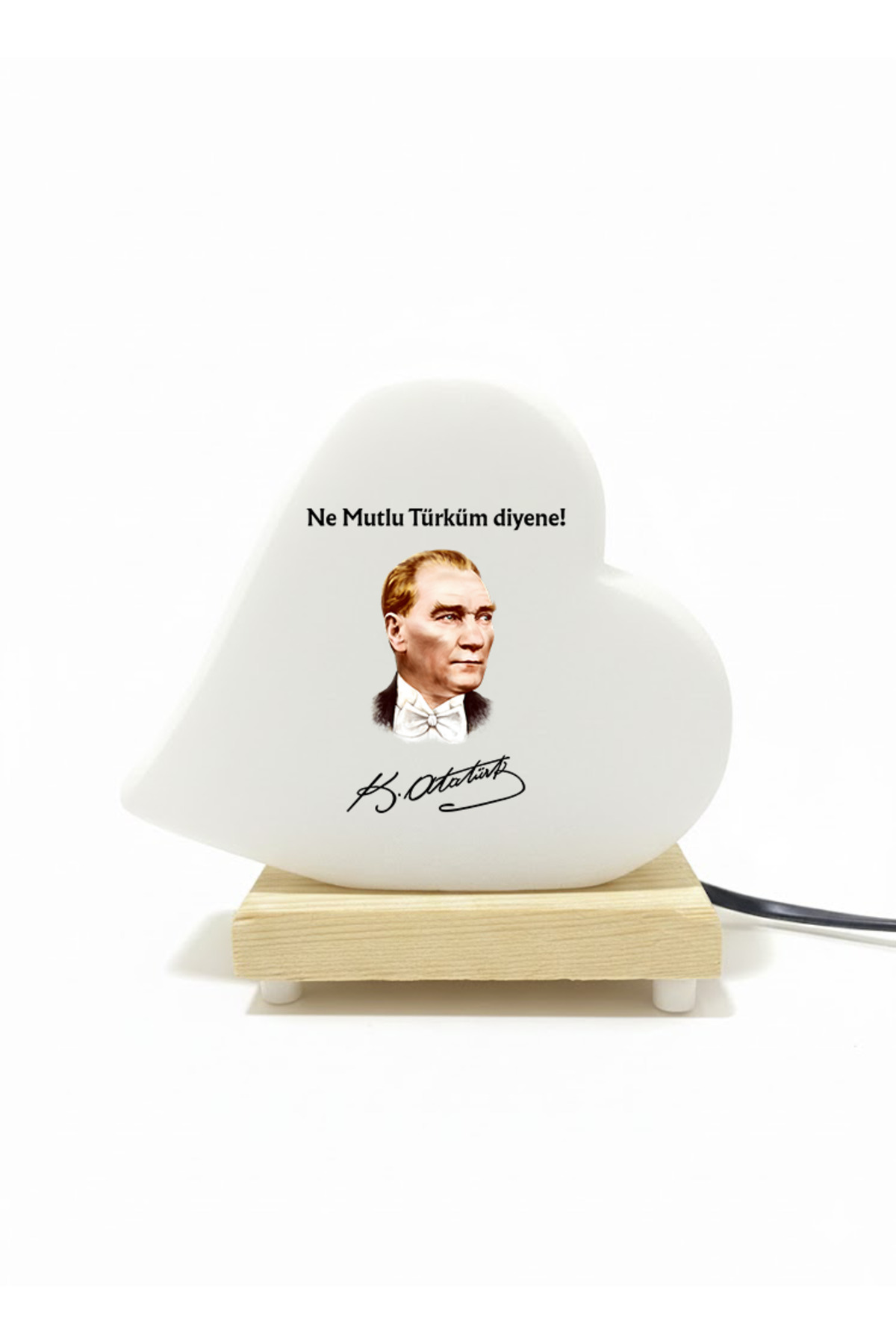 What a Happy Turk! Mustafa Kemal Atatürk Printed Heart Salt Lamp