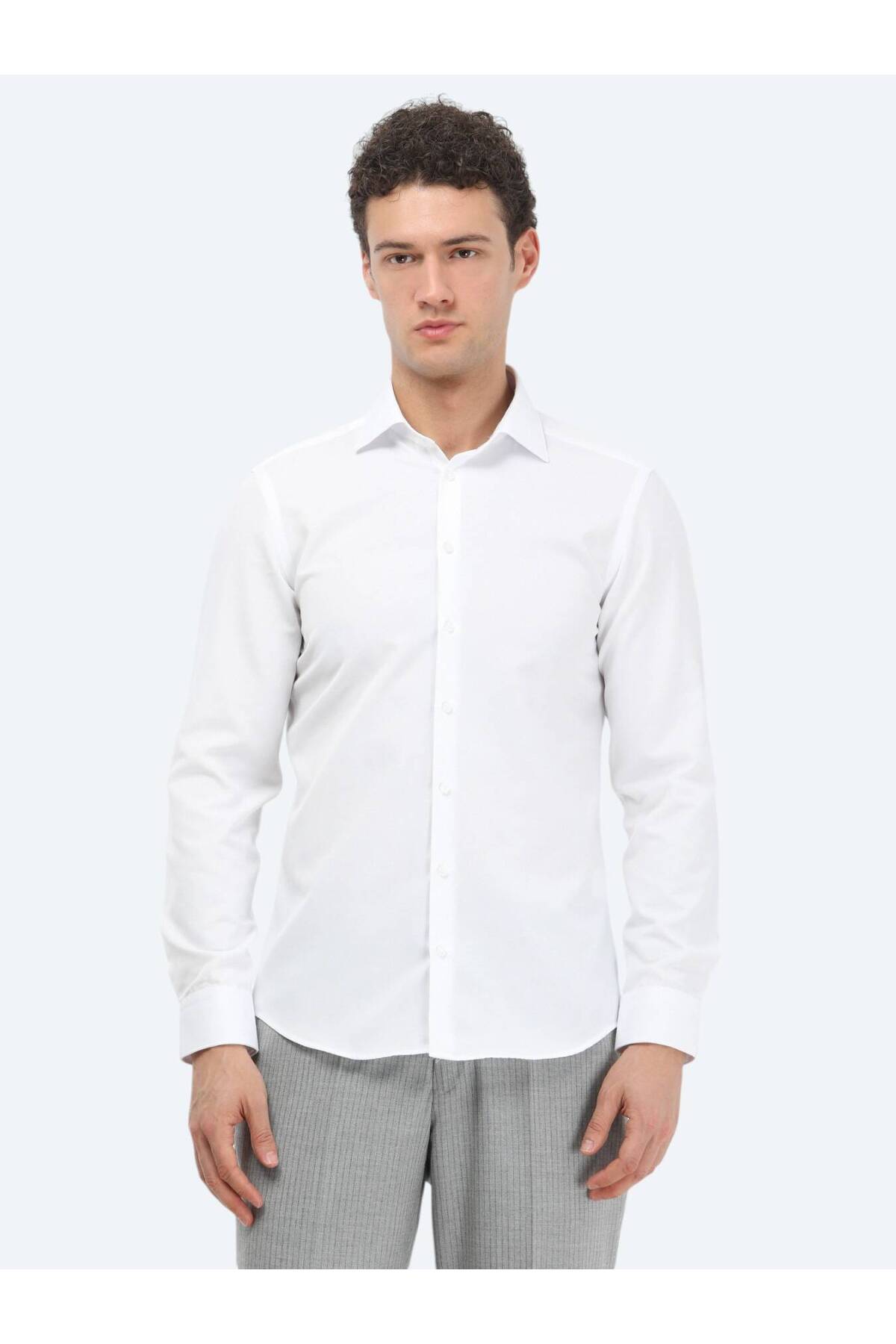 پیراهن نخی کلاسیک ساده و اسلیم فیت سفید بافته شده Kip